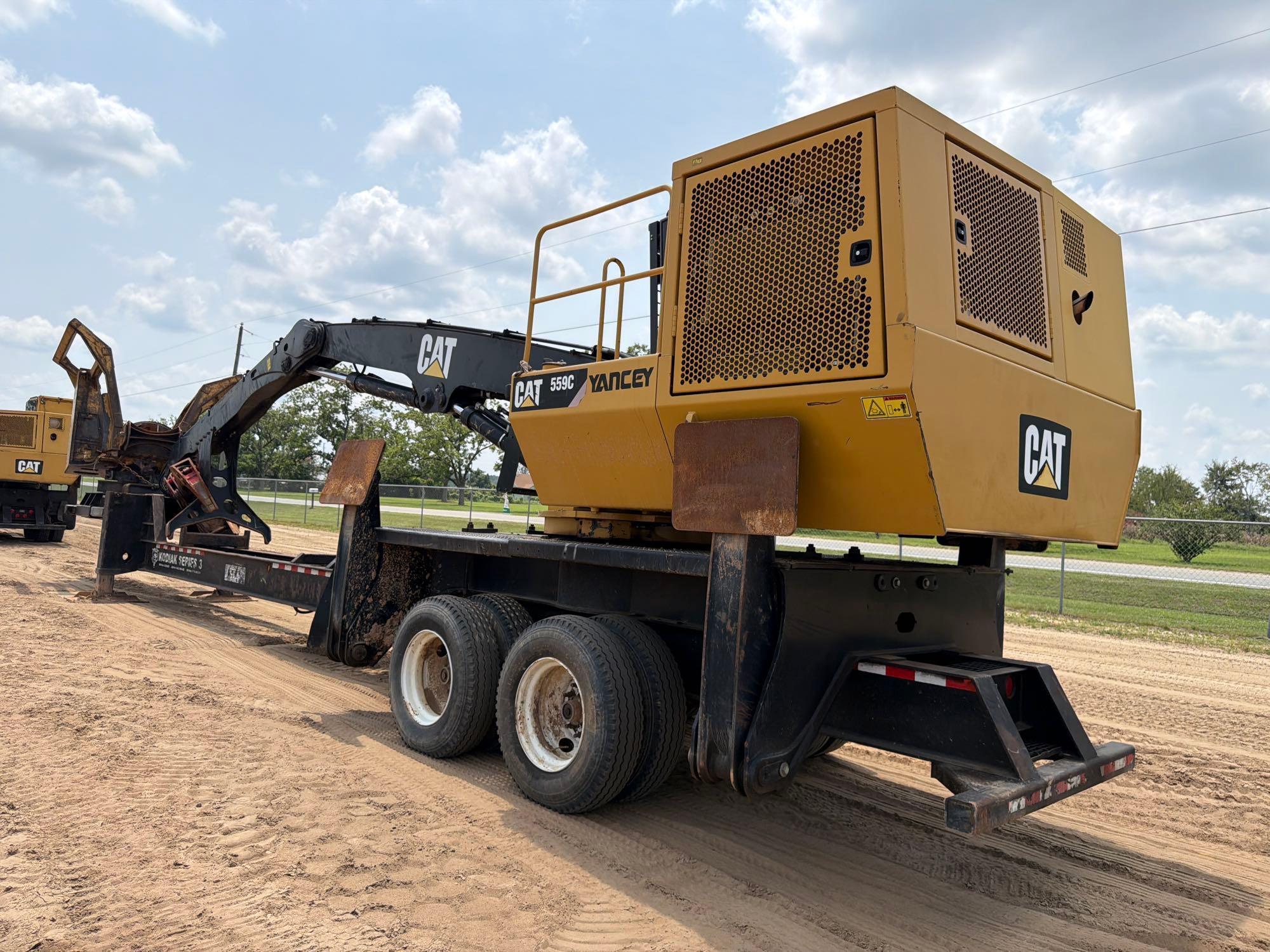 2015 Caterpillar 559