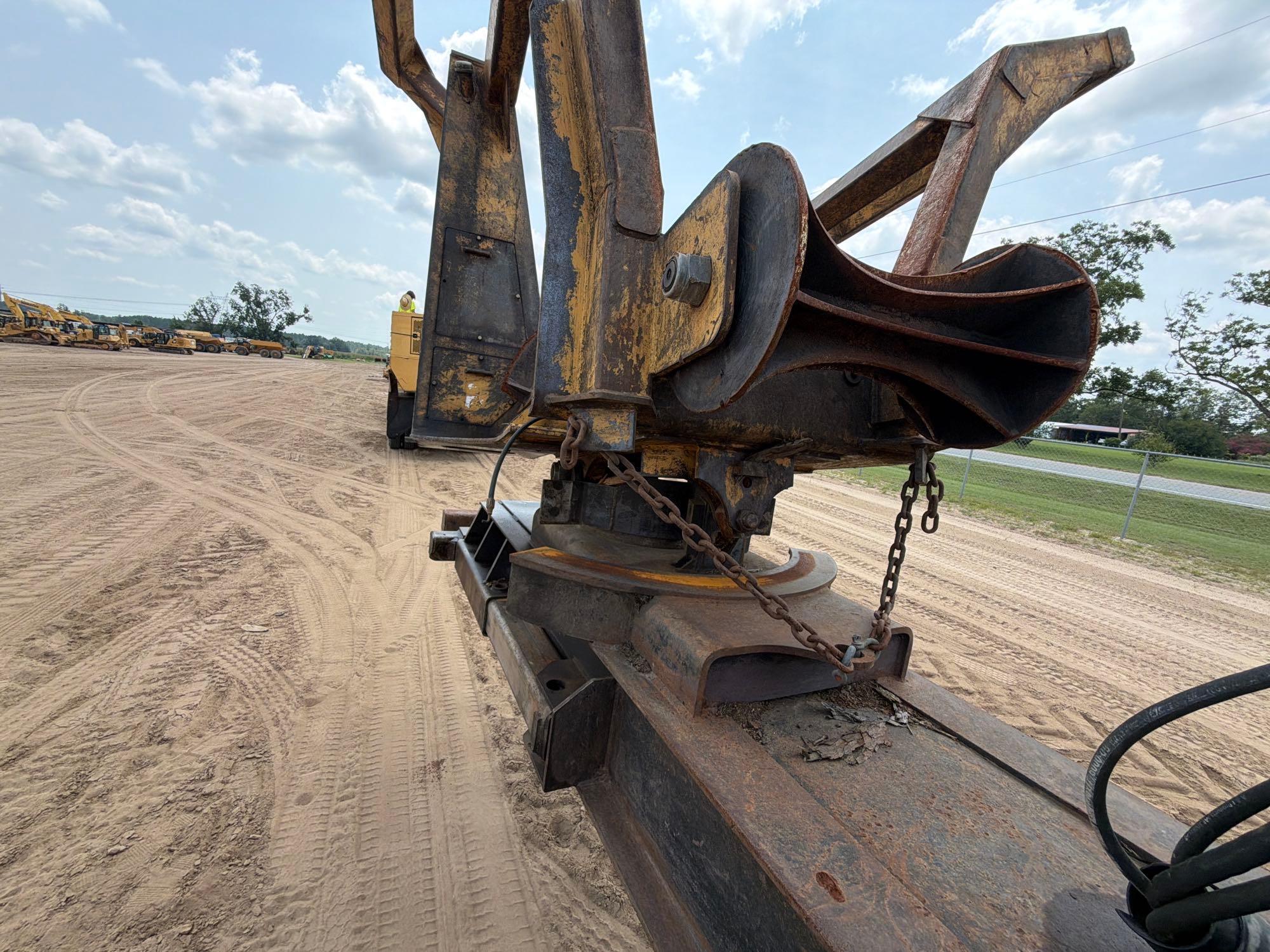 2015 Caterpillar 559