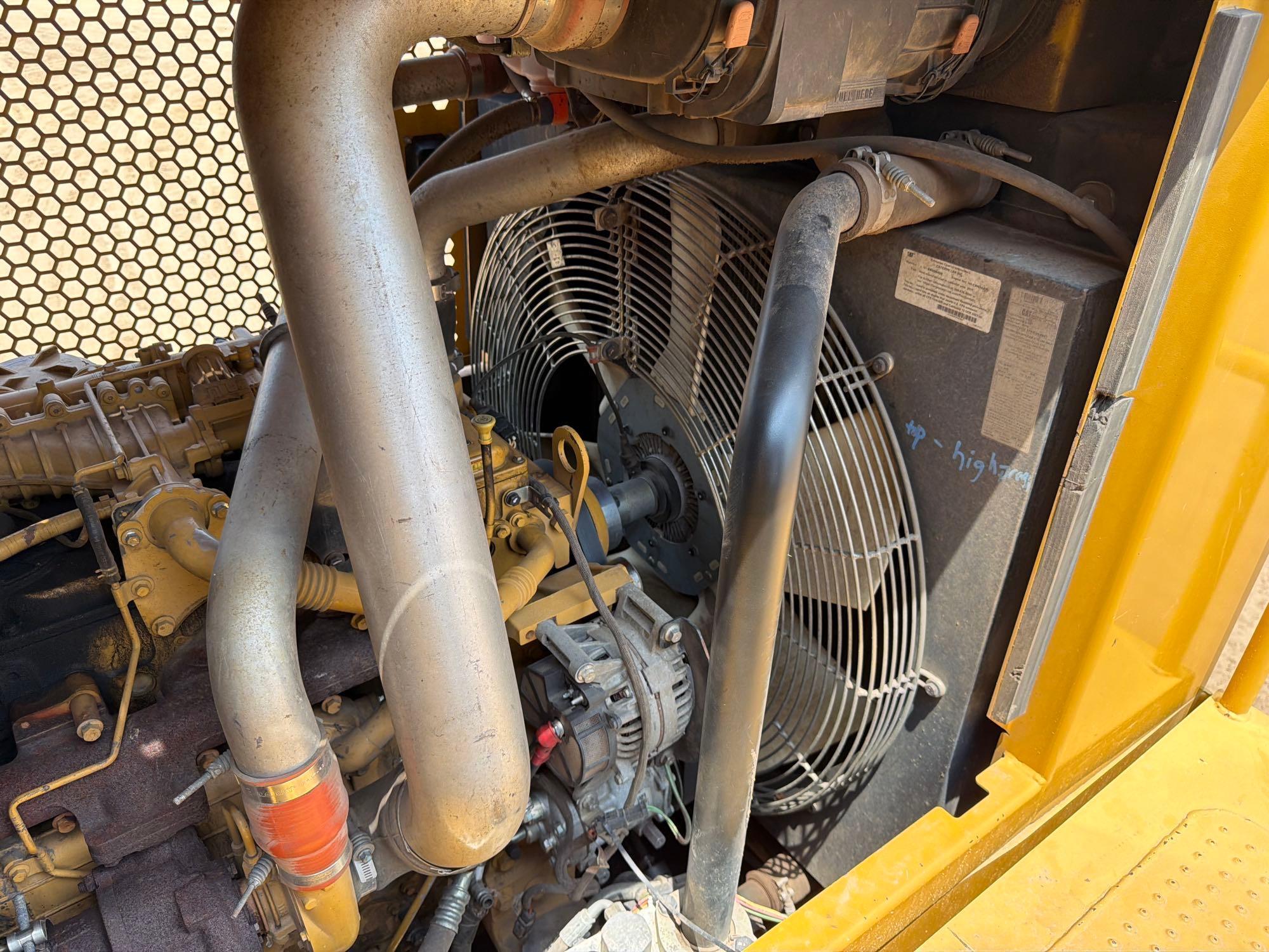 2015 Caterpillar 559