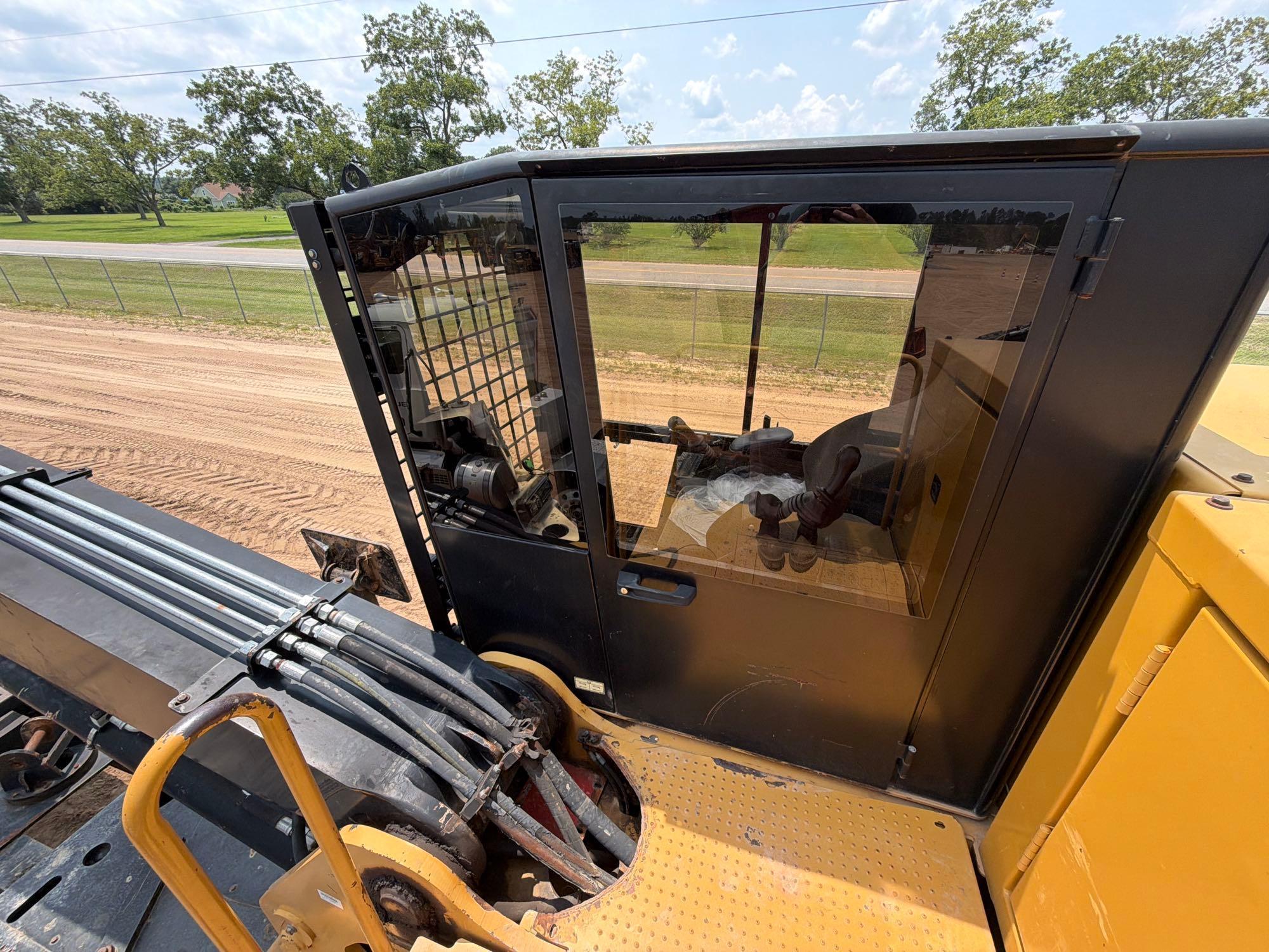 2015 Caterpillar 559