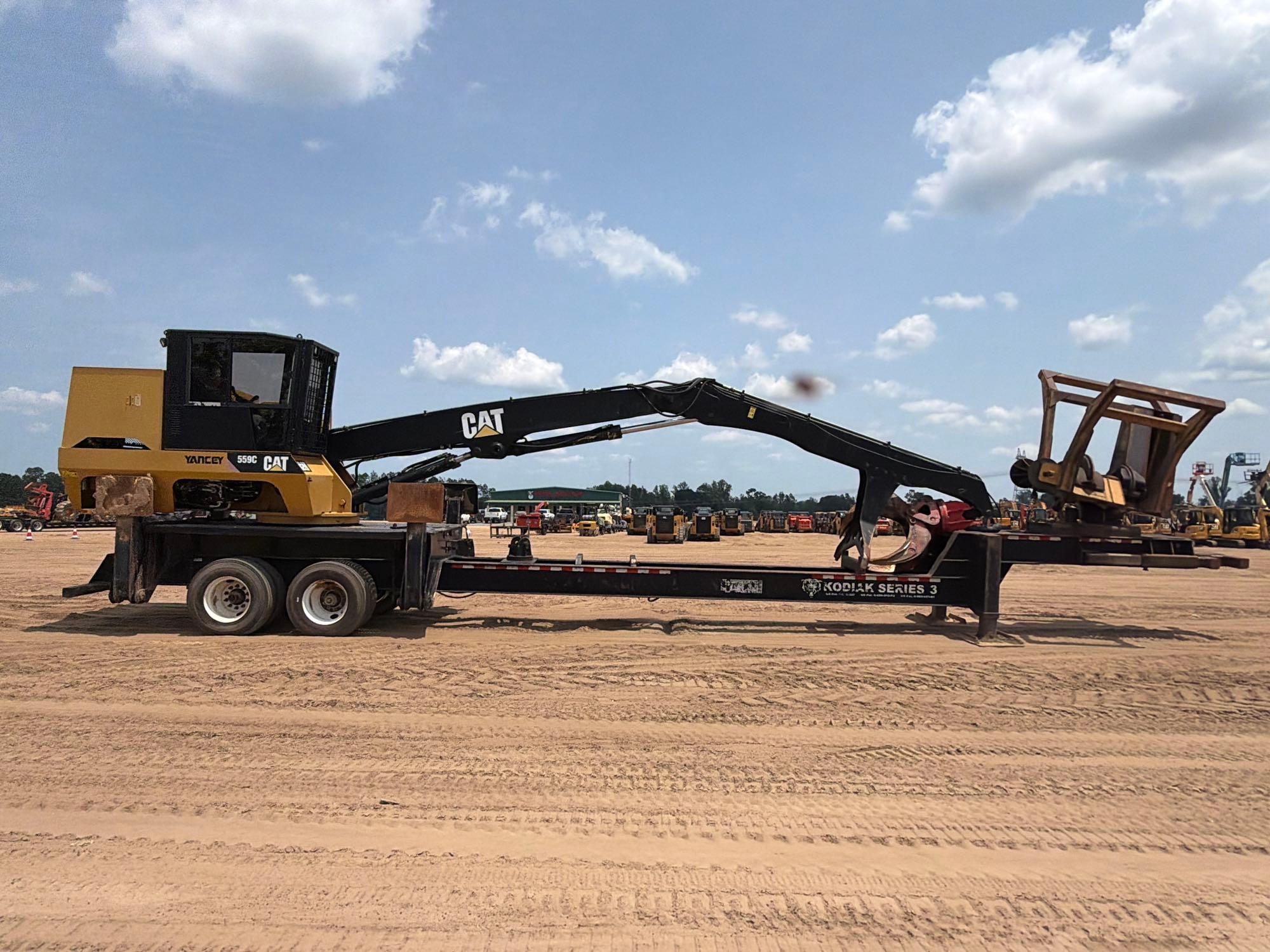 2015 Caterpillar 559