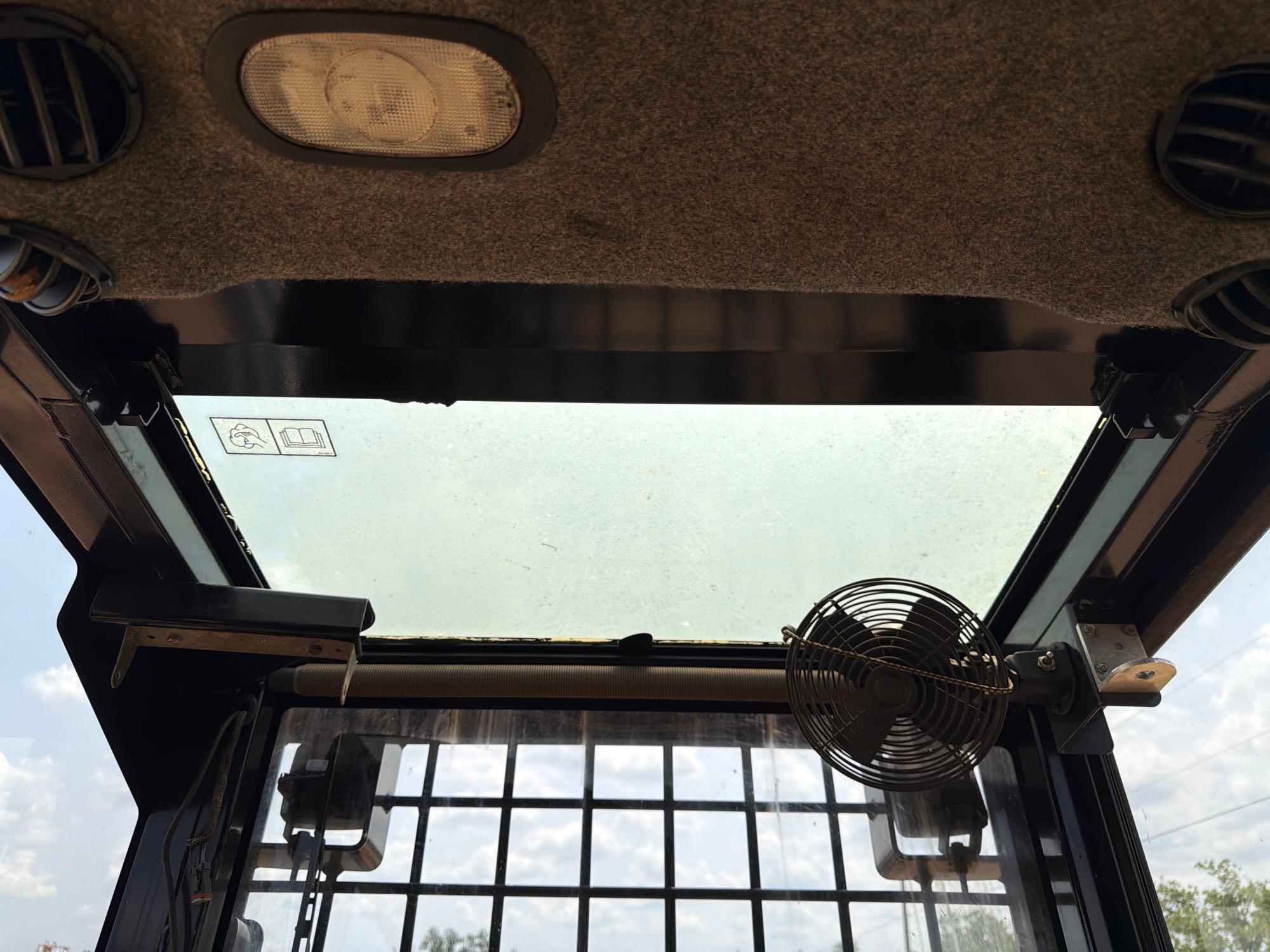 2015 Caterpillar 559
