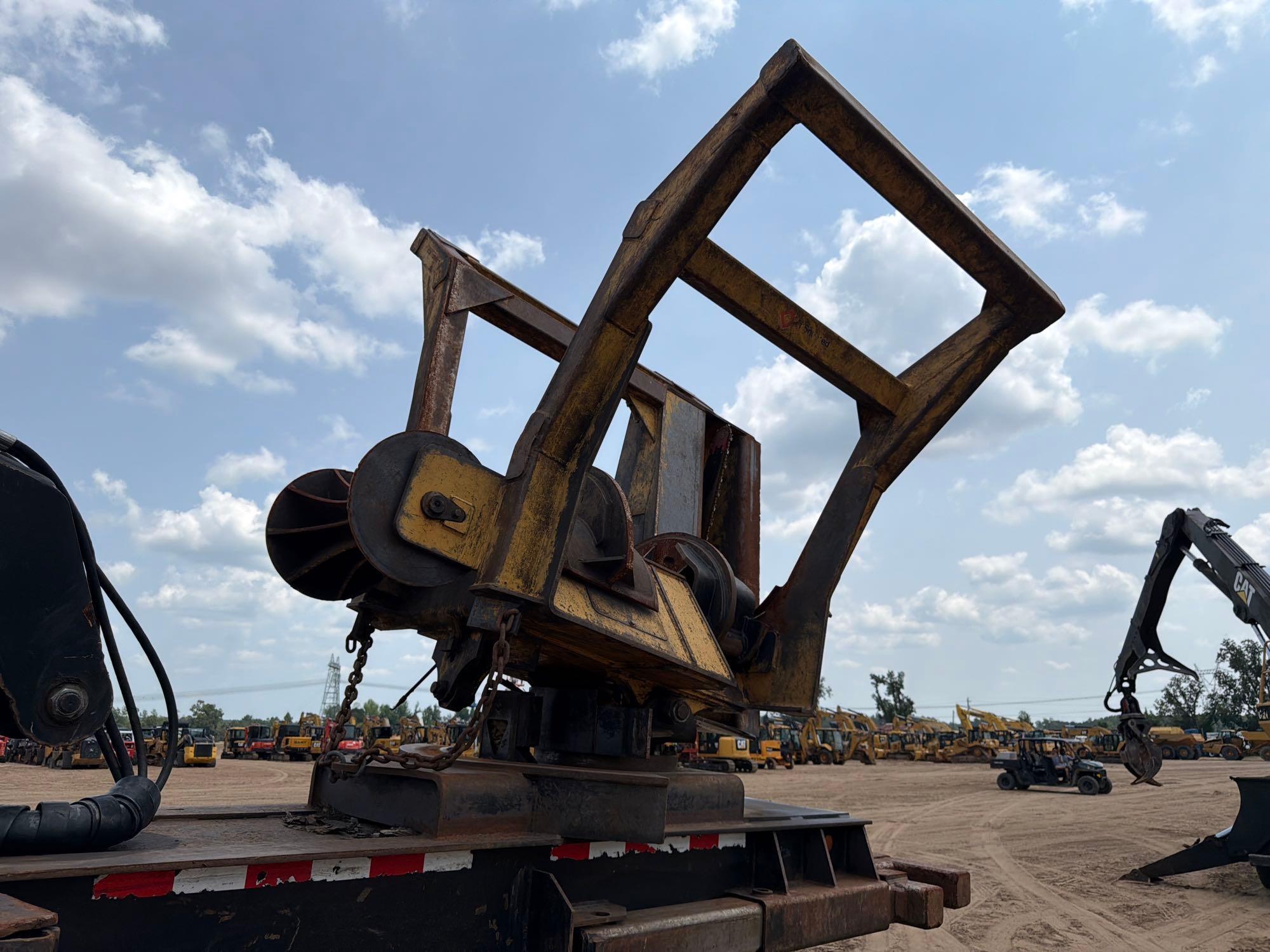 2015 Caterpillar 559