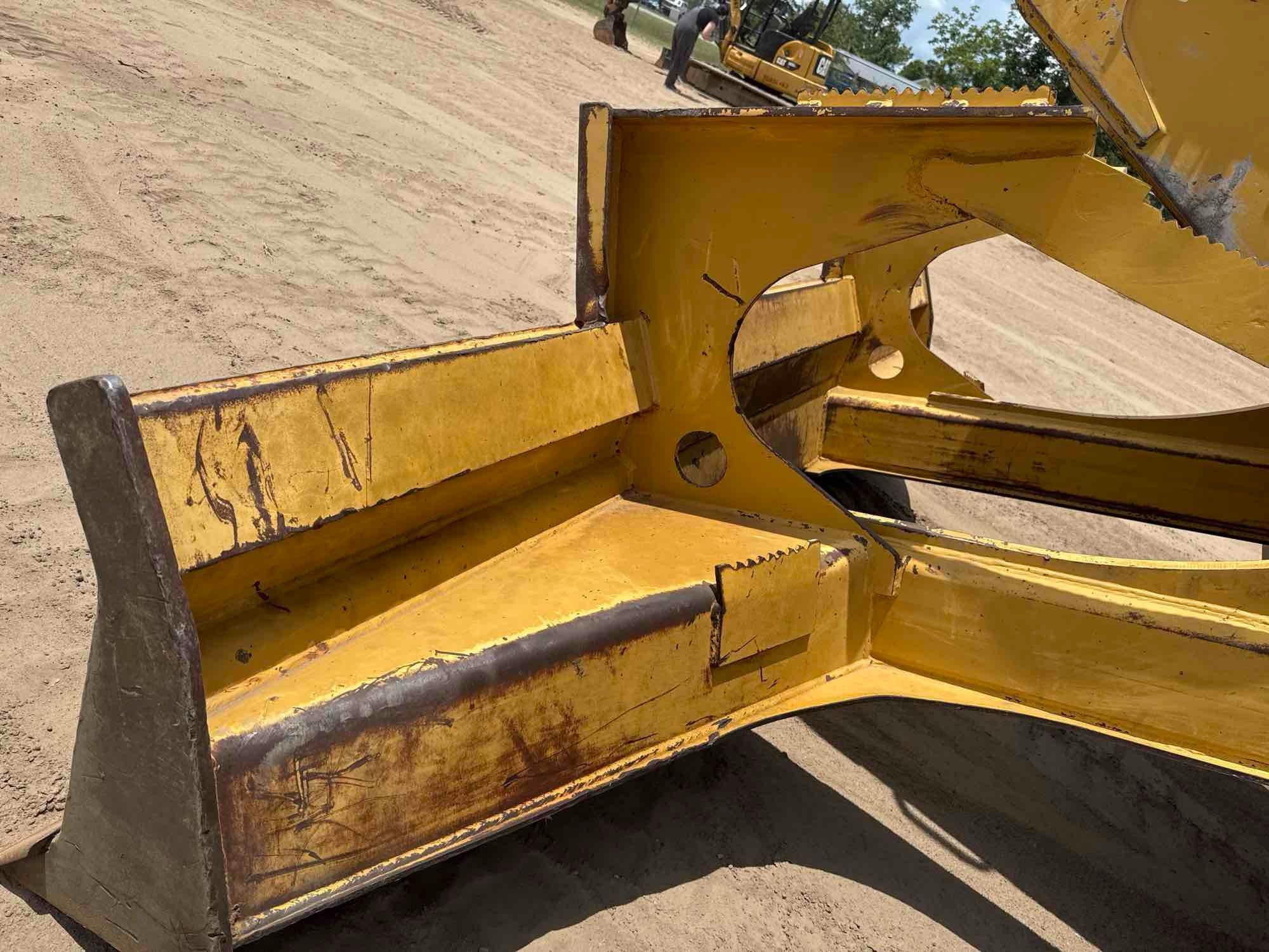2015 Caterpillar 545D