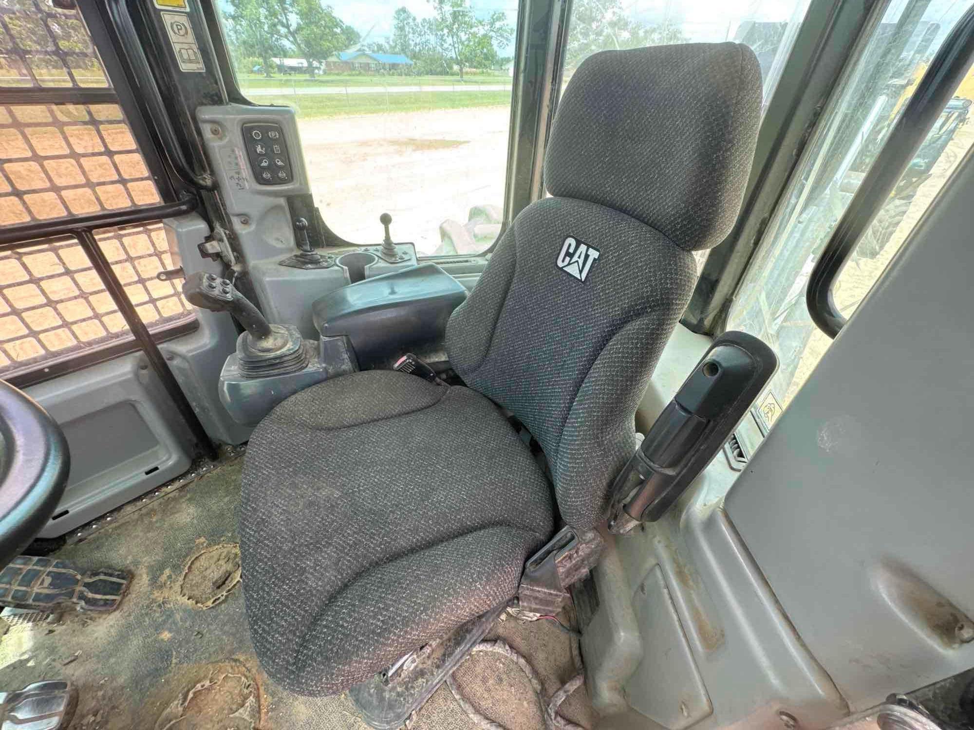 2015 Caterpillar 545D
