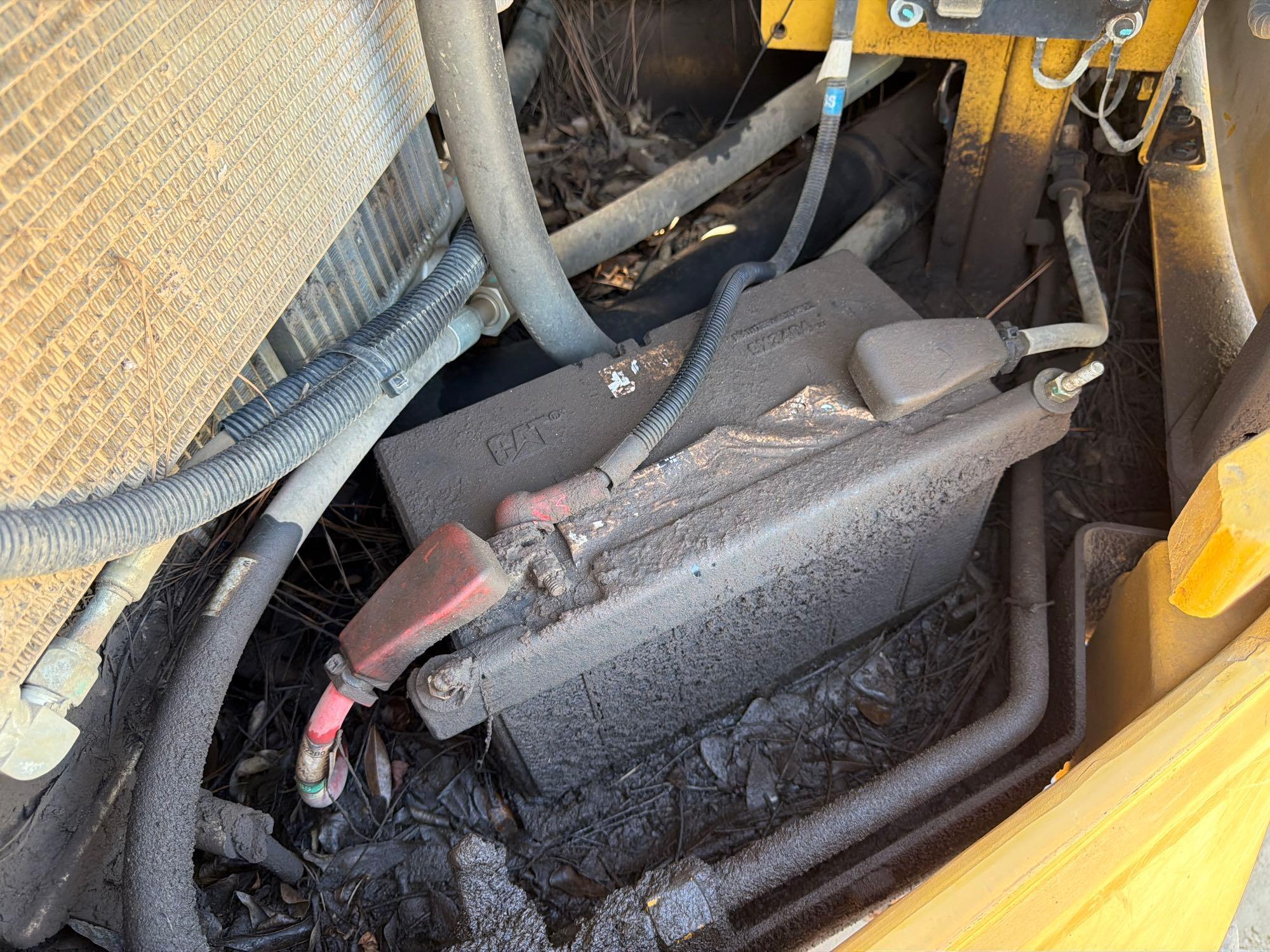 2022 Caterpillar 310