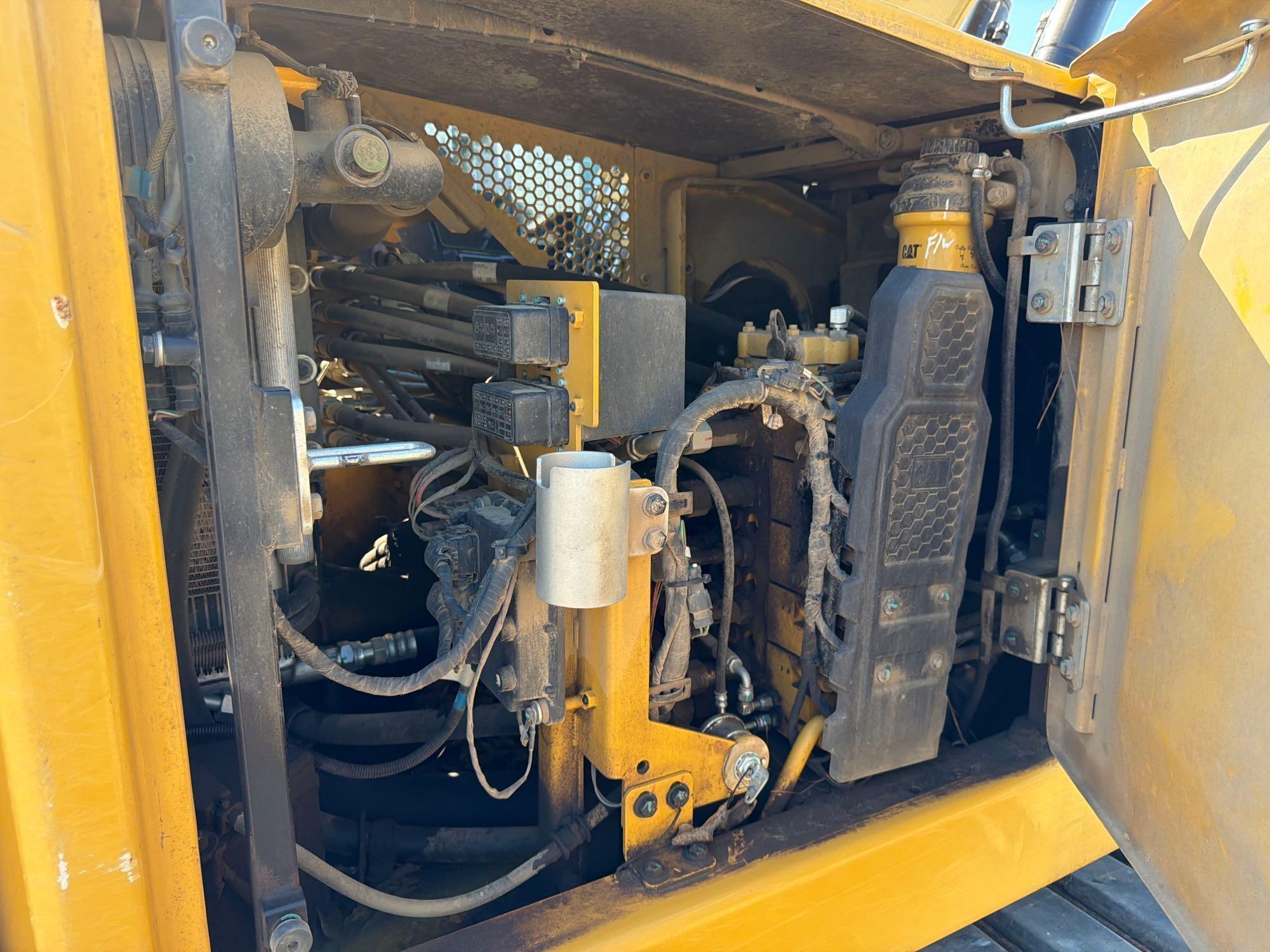 2022 Caterpillar 310