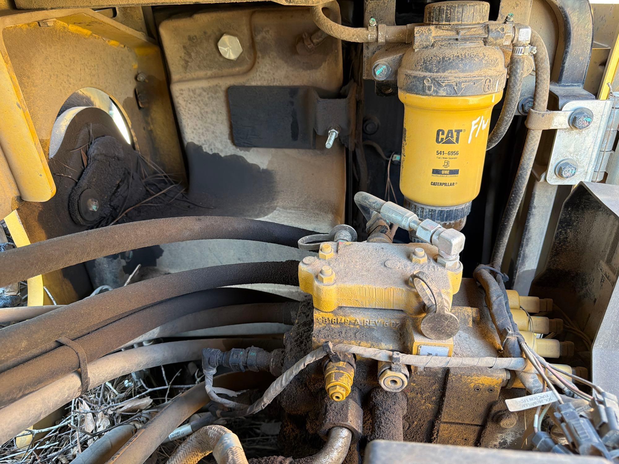 2022 Caterpillar 310