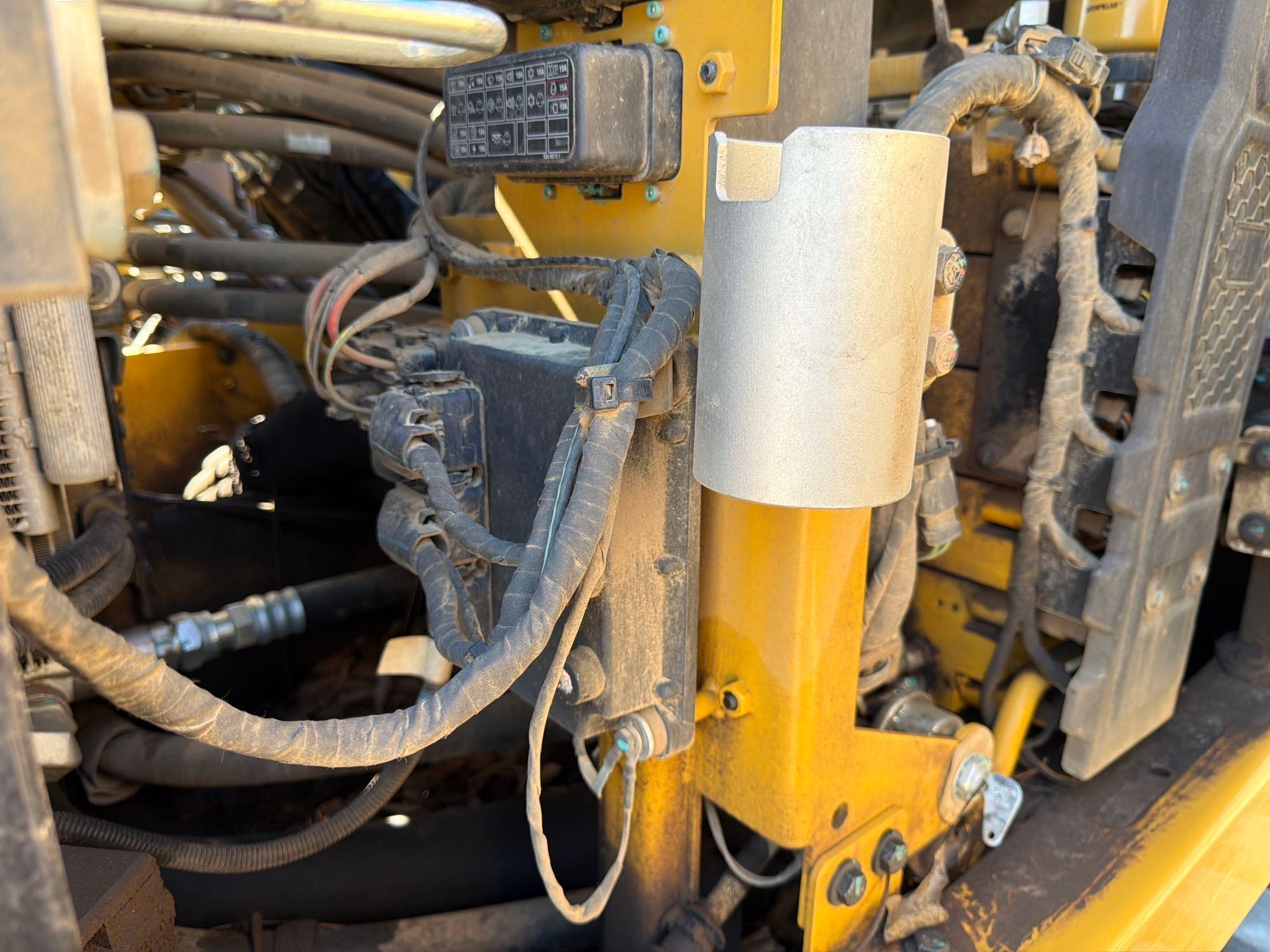 2022 Caterpillar 310