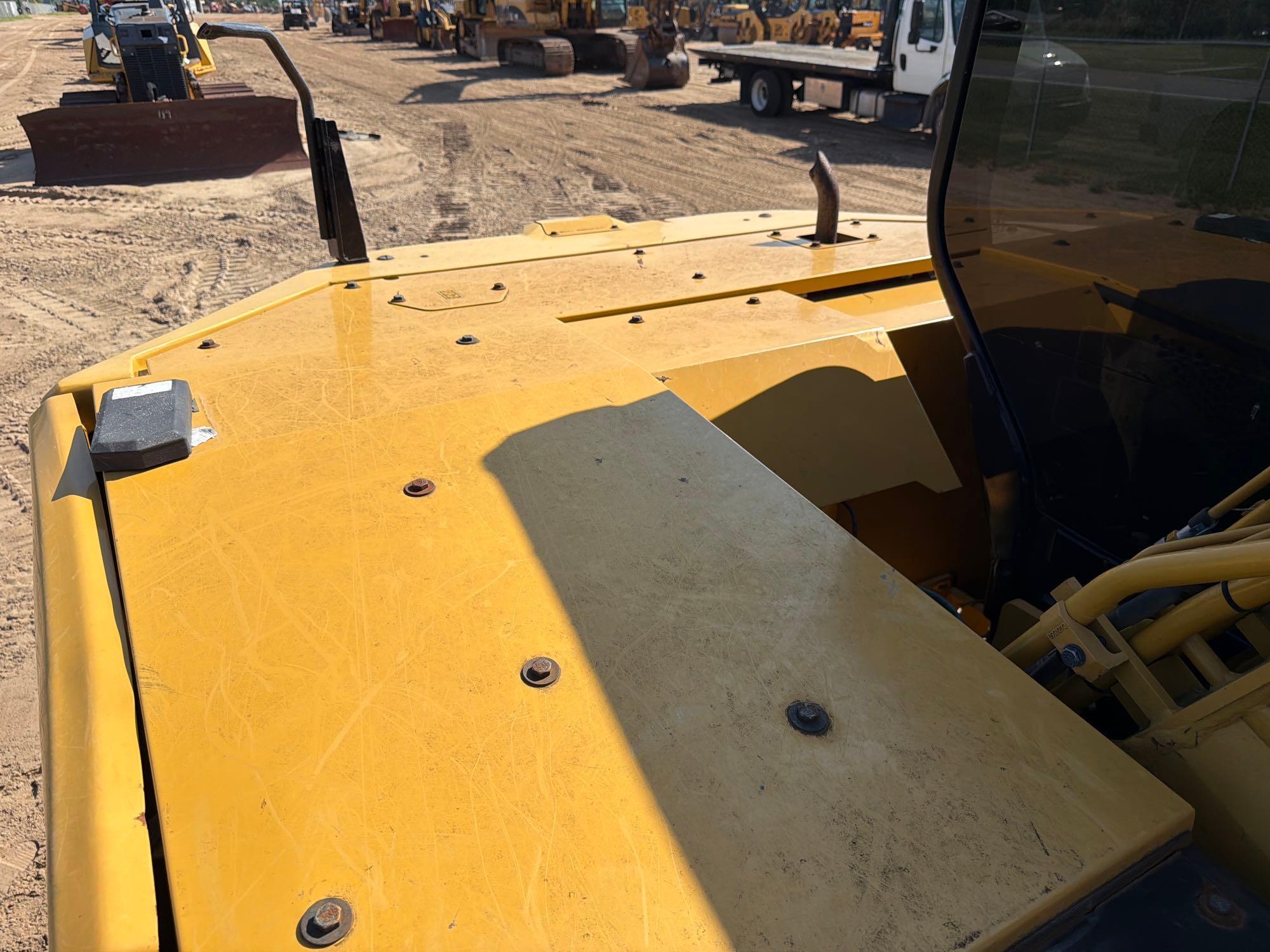 2022 Caterpillar 310