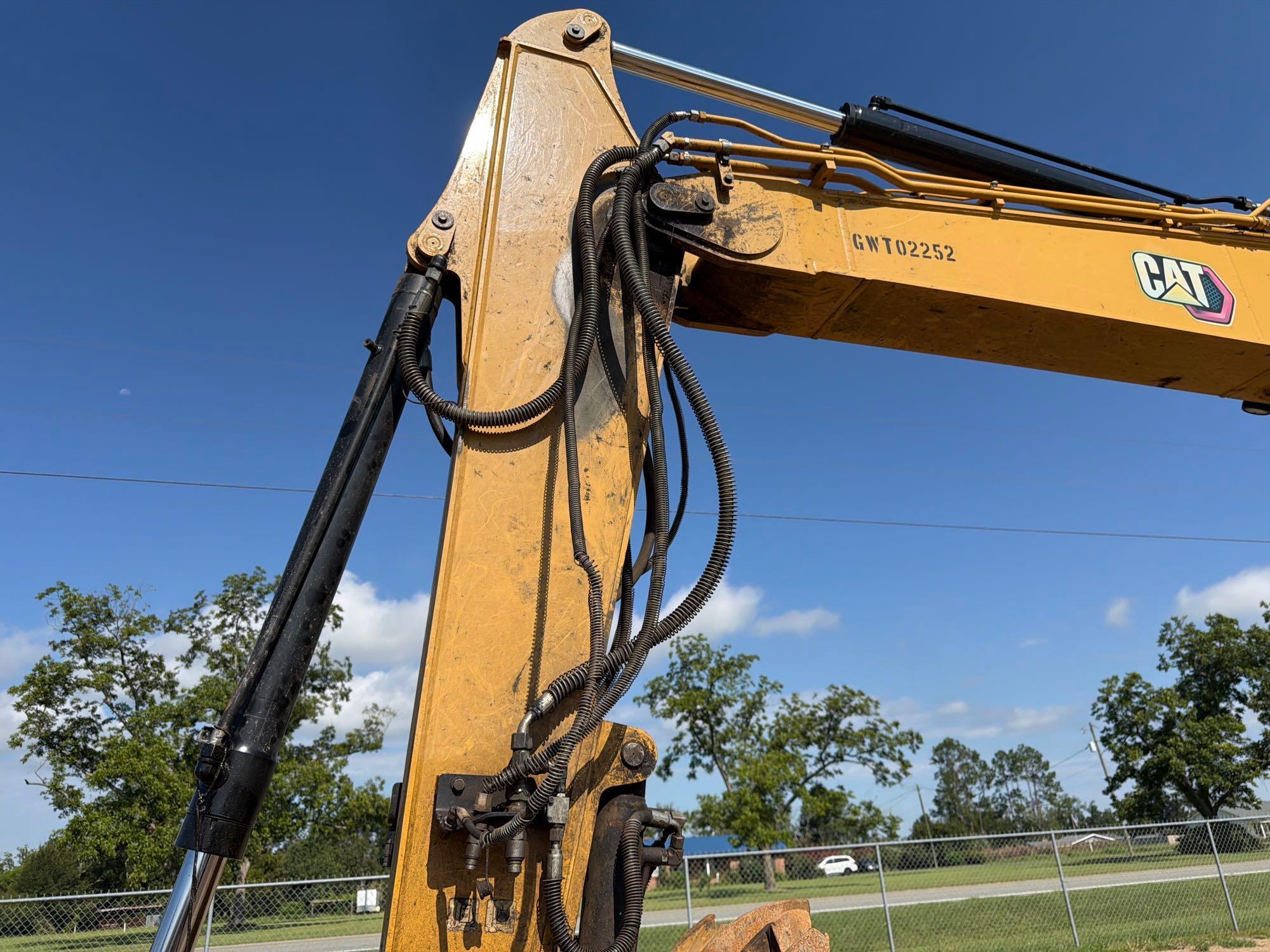 2022 Caterpillar 310