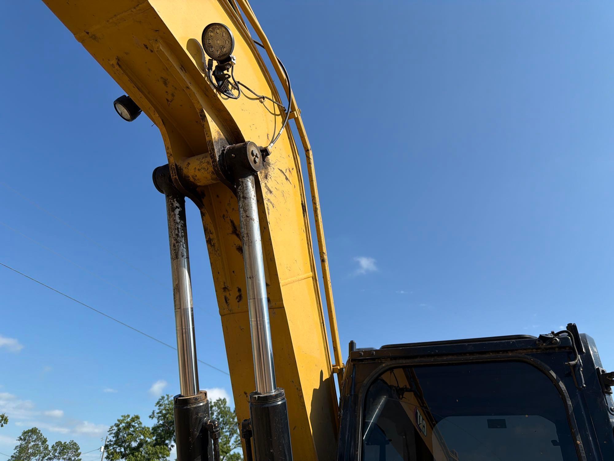 2022 Caterpillar 310
