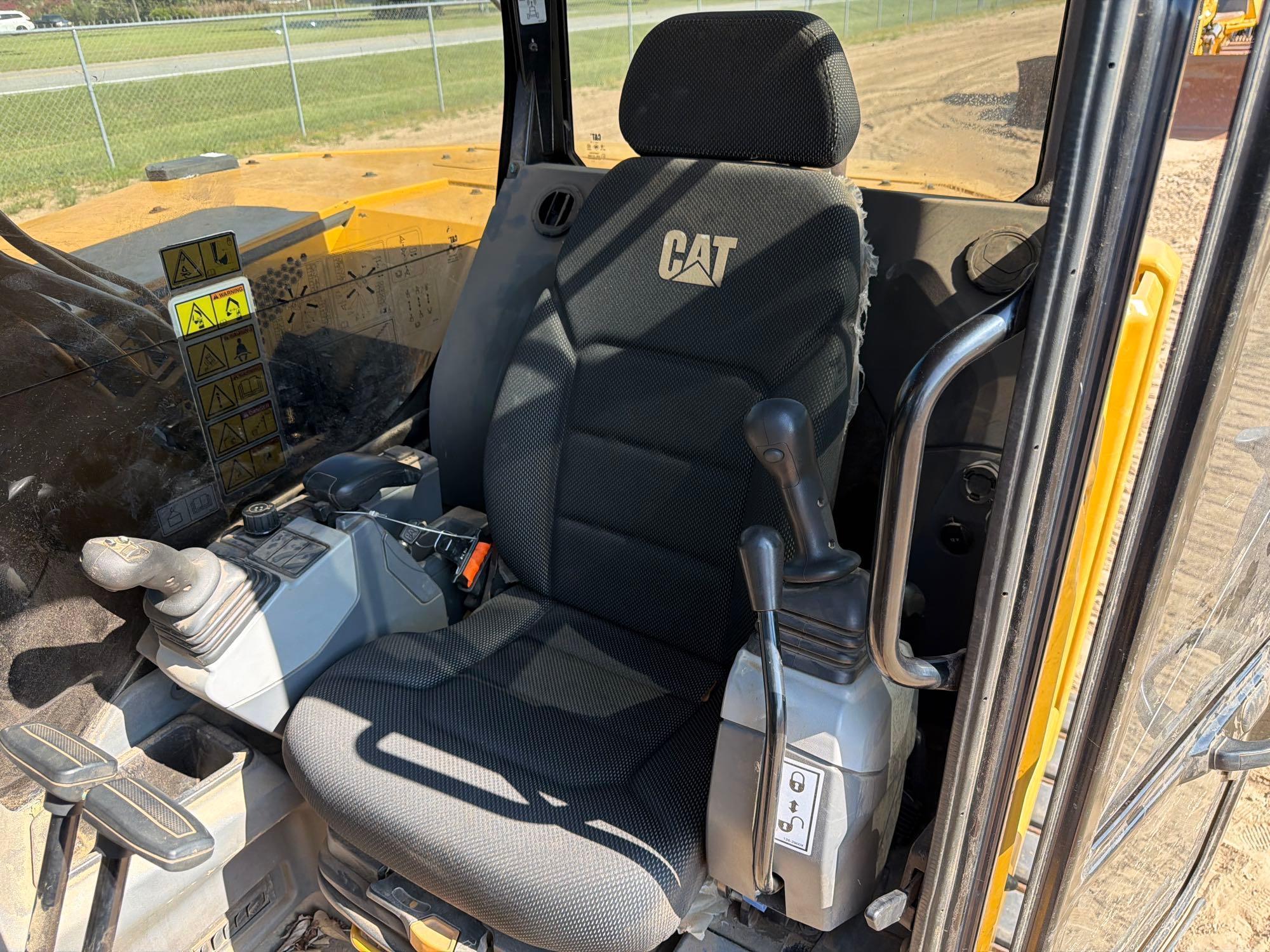 2022 Caterpillar 310