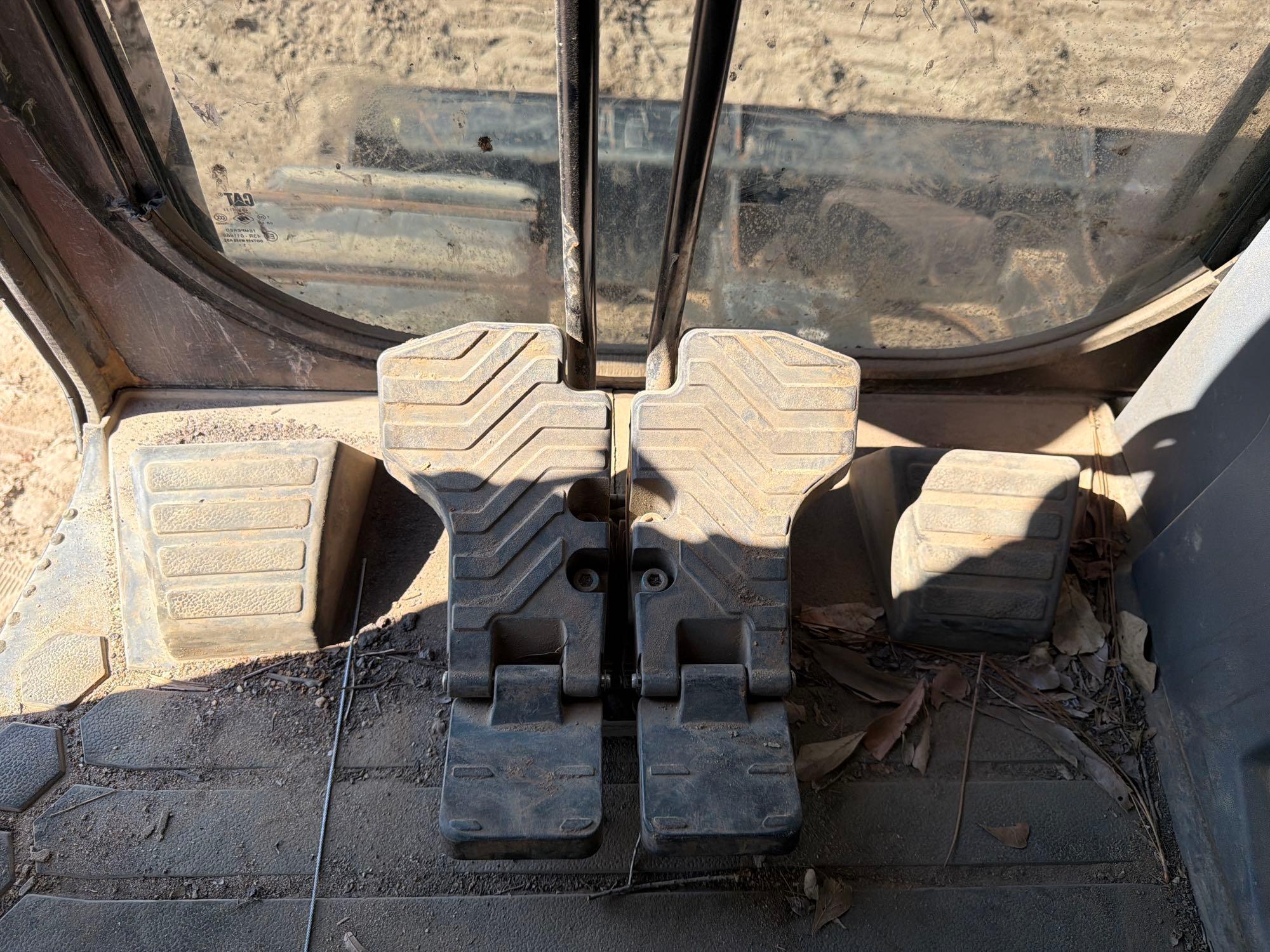 2022 Caterpillar 310