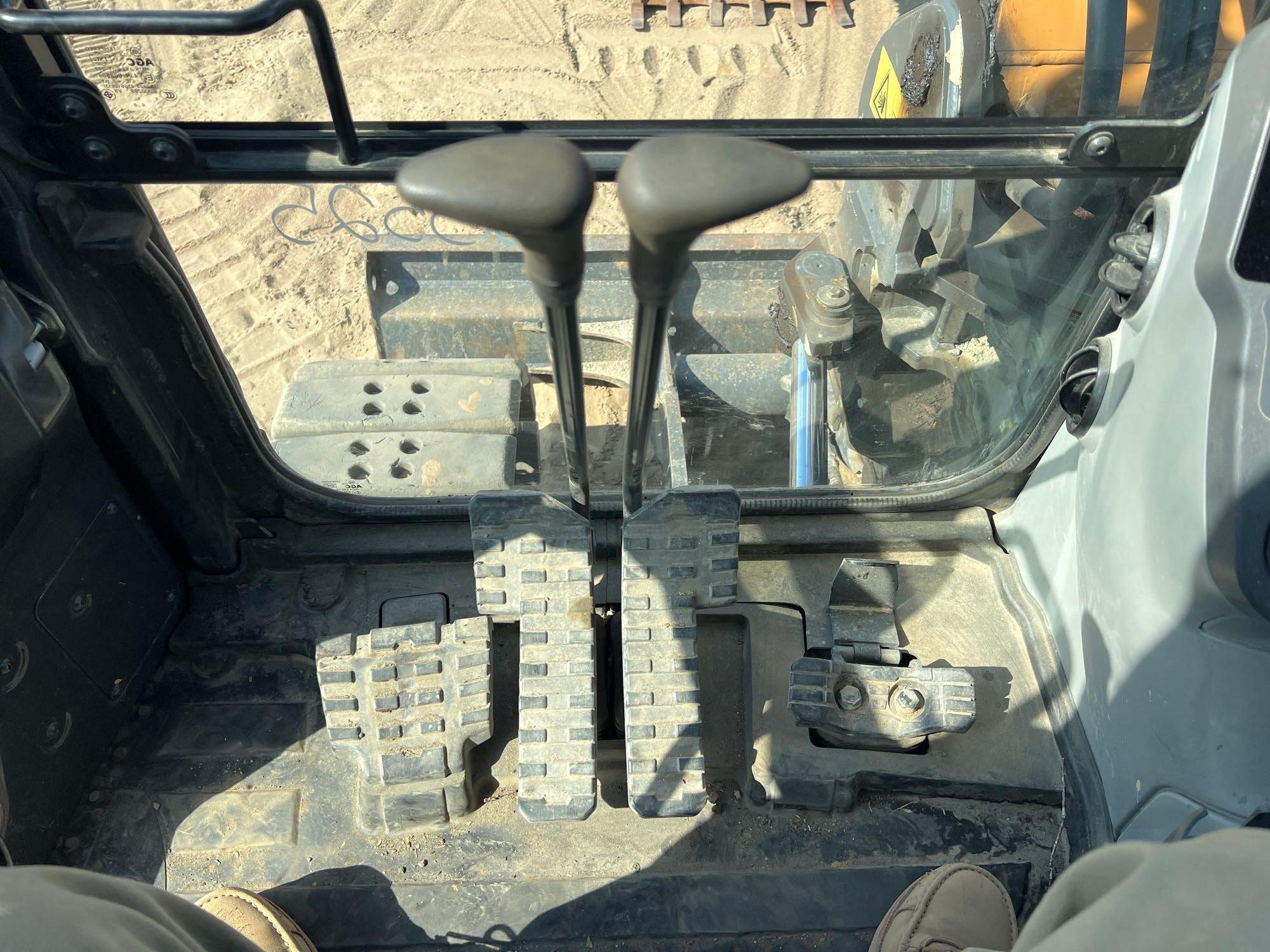 2022 Case CX80