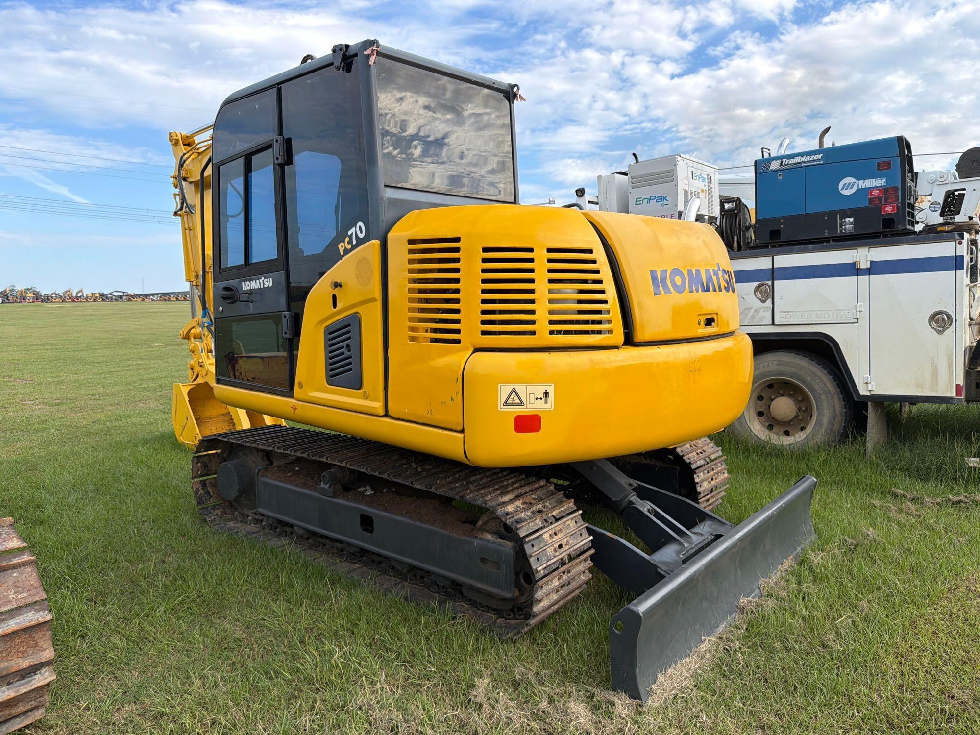 2011 Komatsu PC70