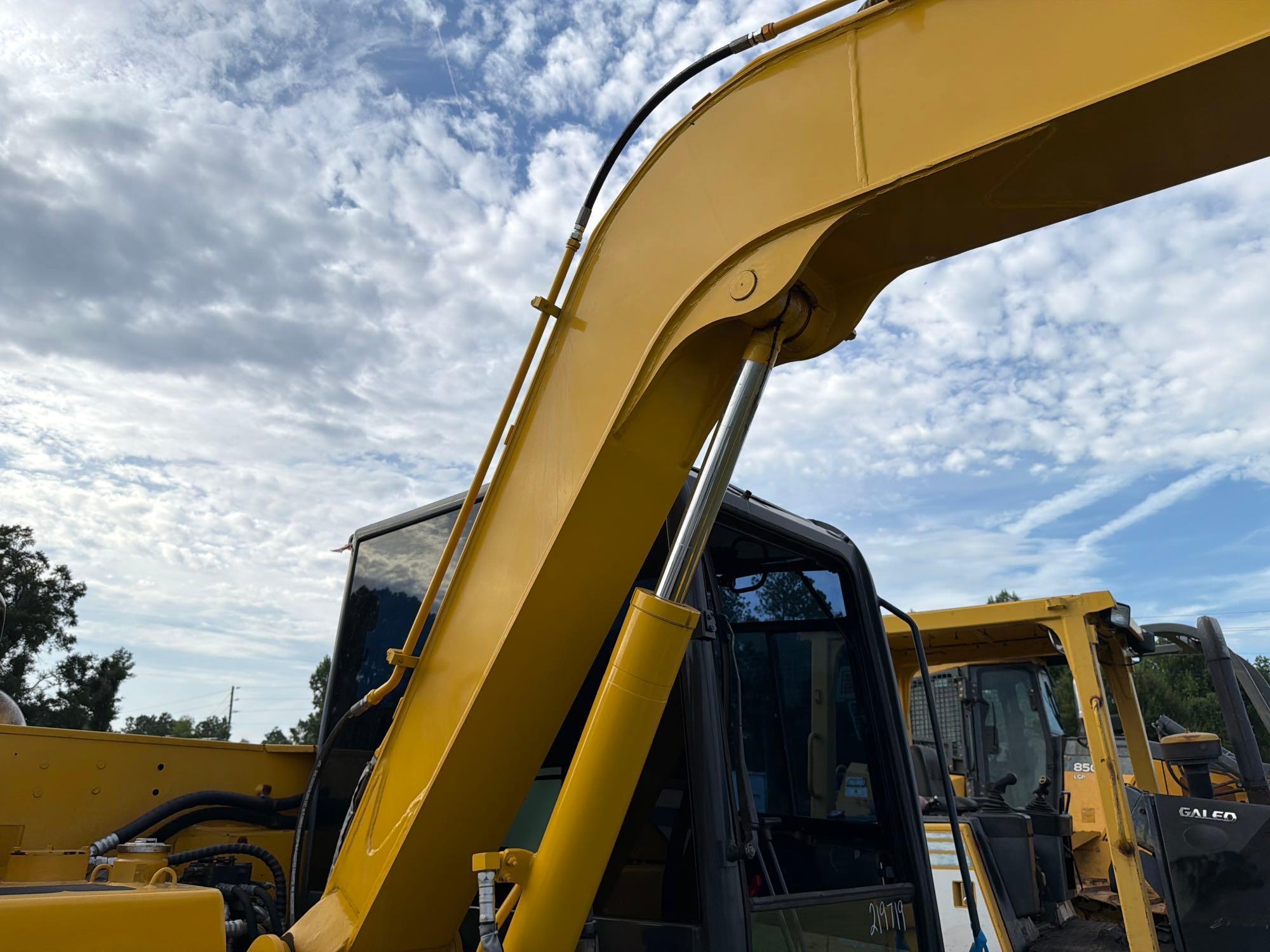 2011 Komatsu PC70