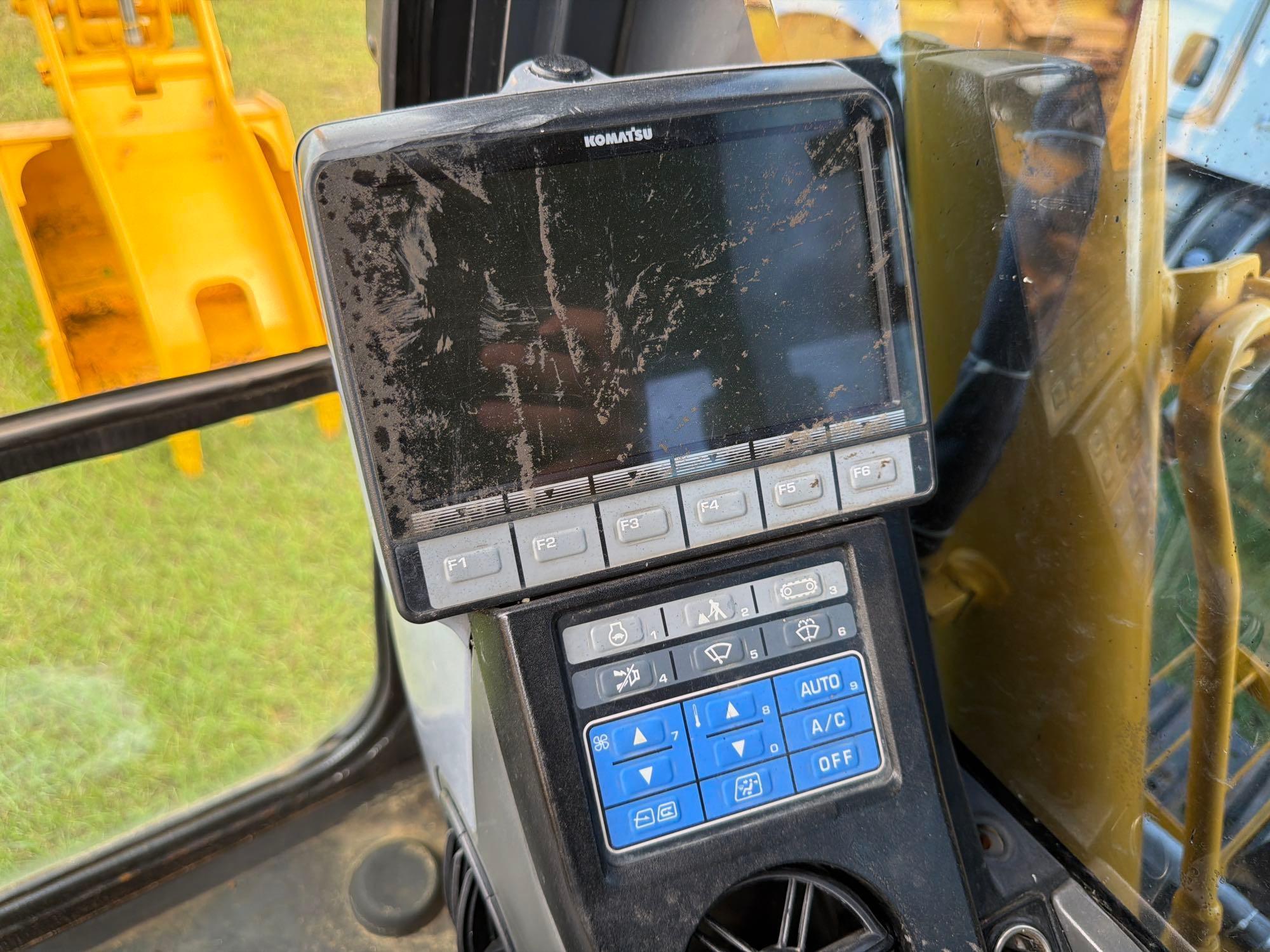 2011 Komatsu PC70
