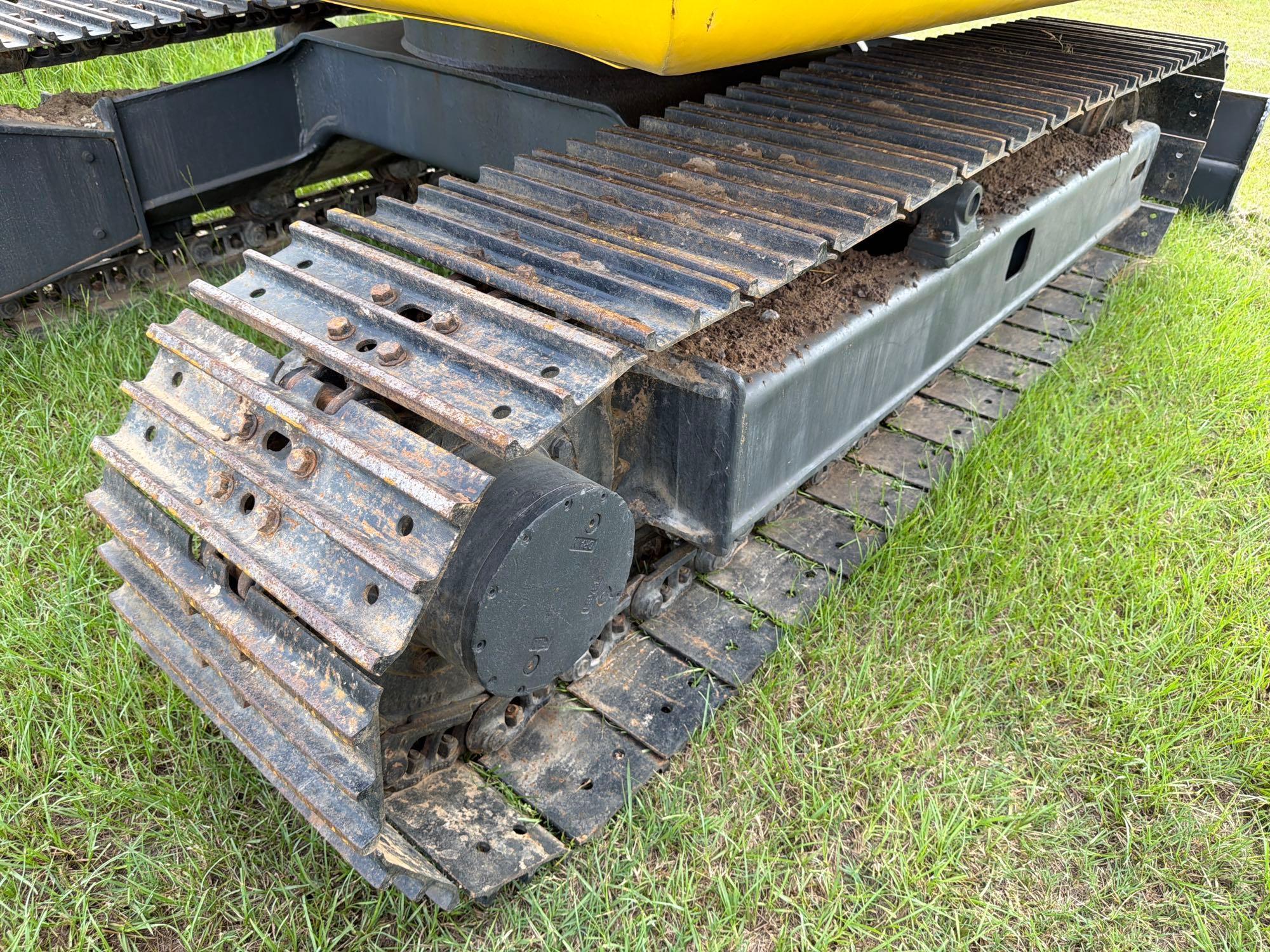 2011 Komatsu PC70