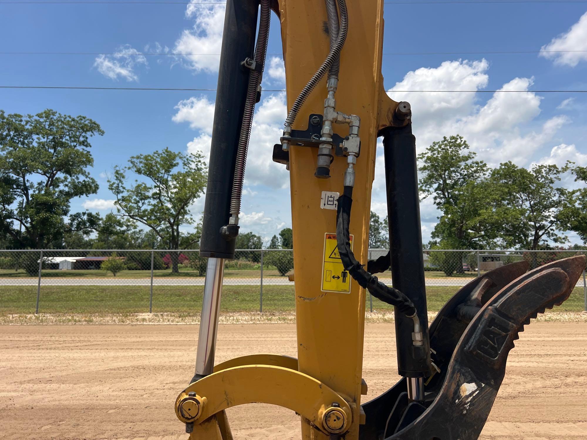 2022 Caterpillar 306