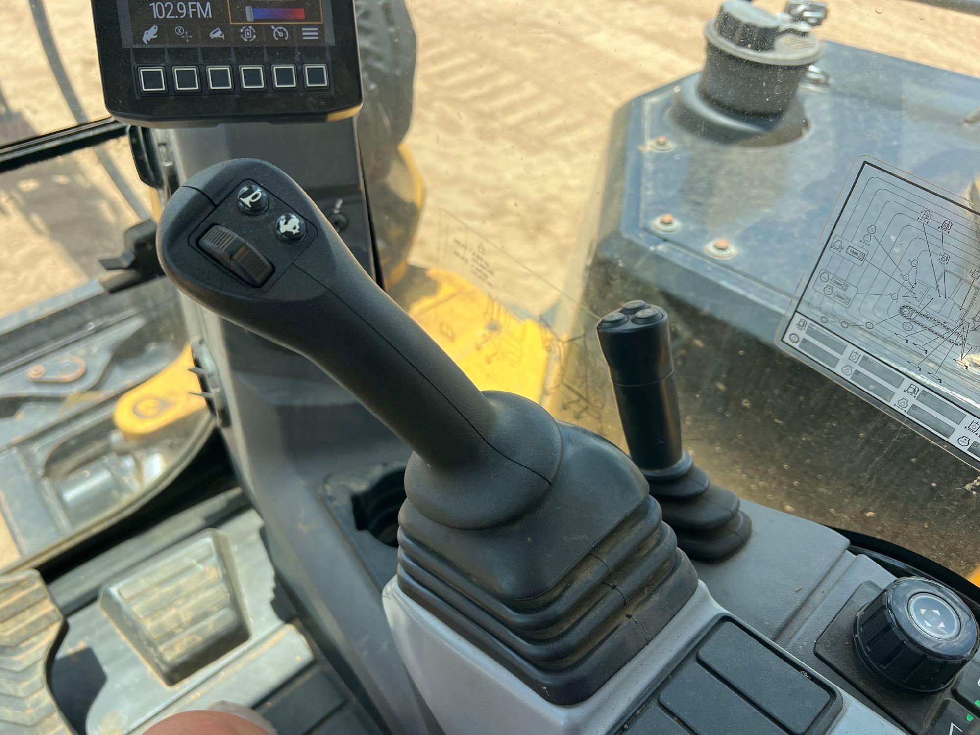 2022 Caterpillar 306