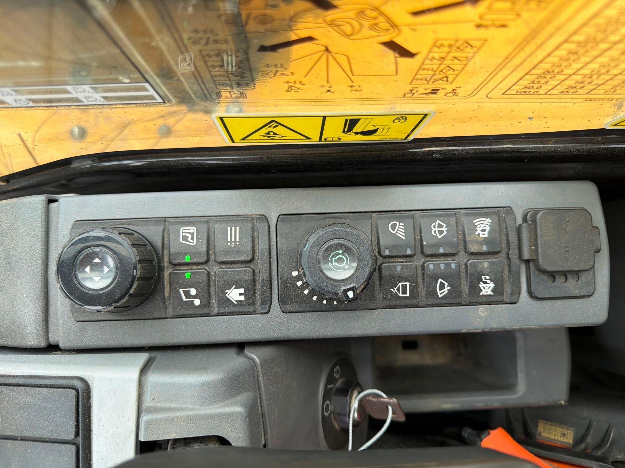 2023 Caterpillar 306