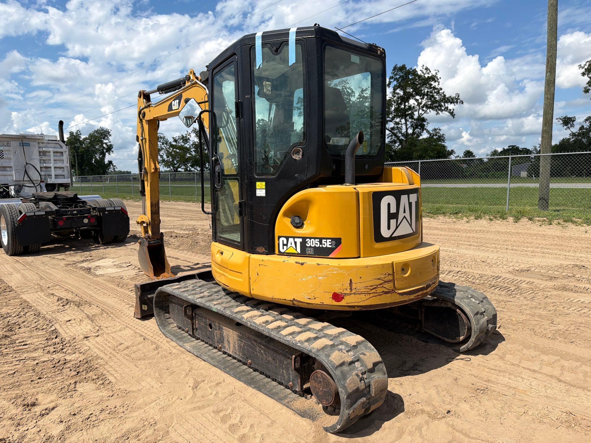 2018 Caterpillar 305.5E2CR