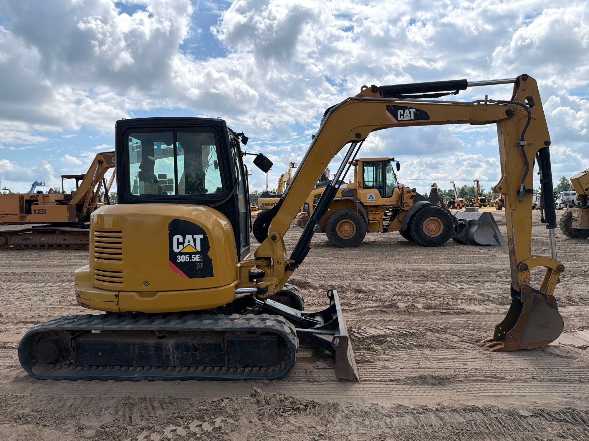 2018 Caterpillar 305.5E2CR