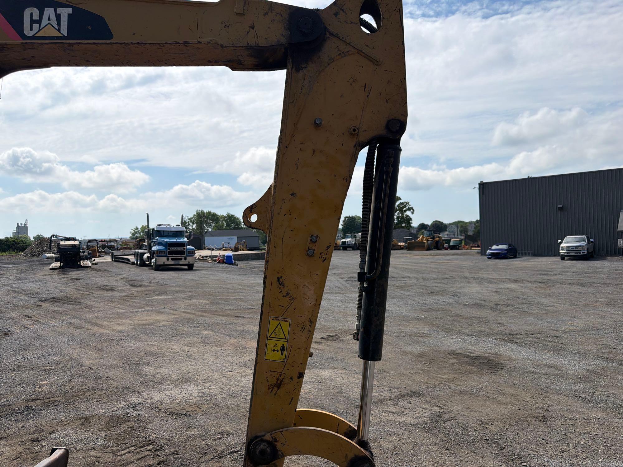 2013 Caterpillar 305E CR