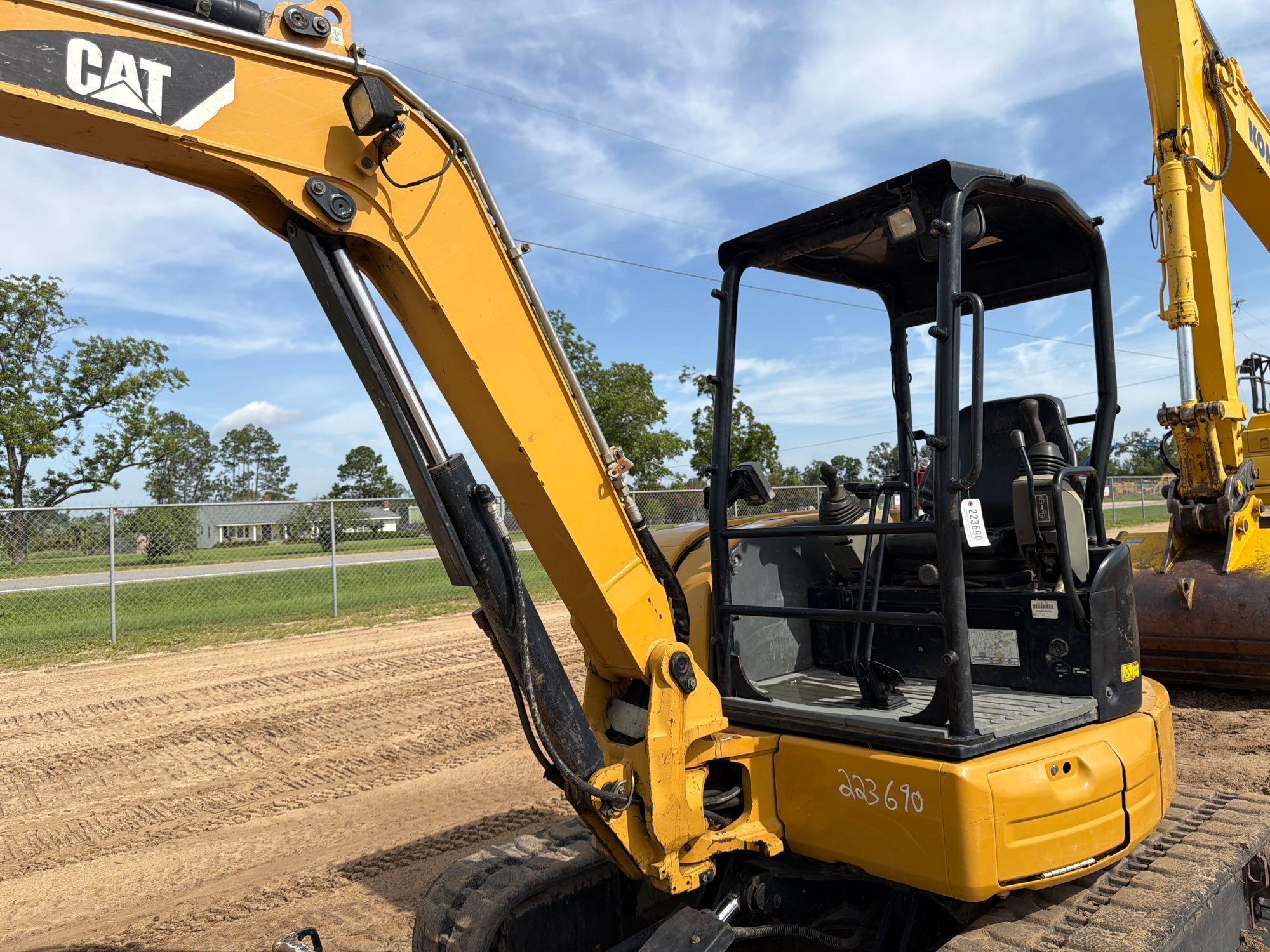 2016 Caterpillar 305E2CR