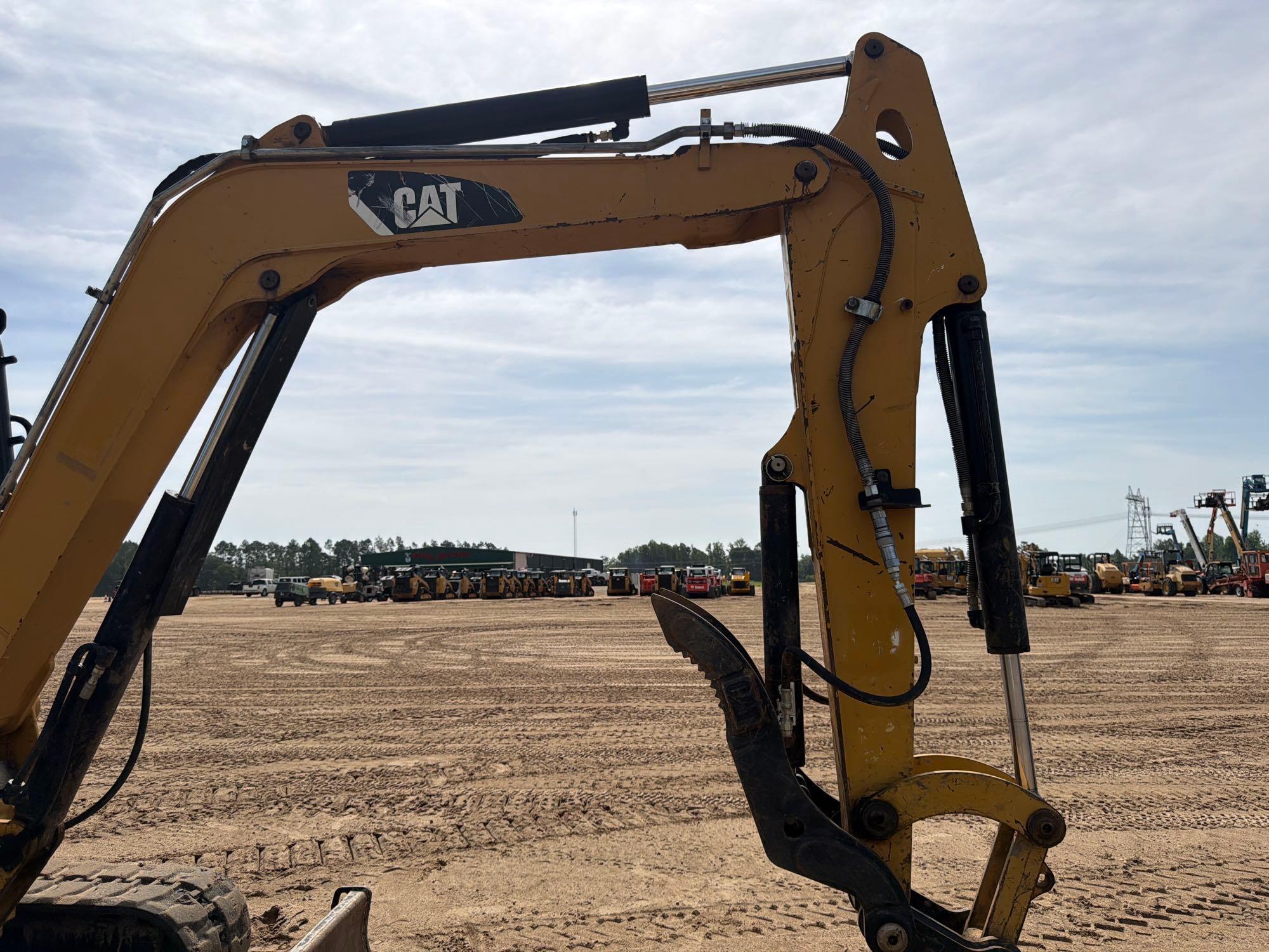 2016 Caterpillar 305E2CR
