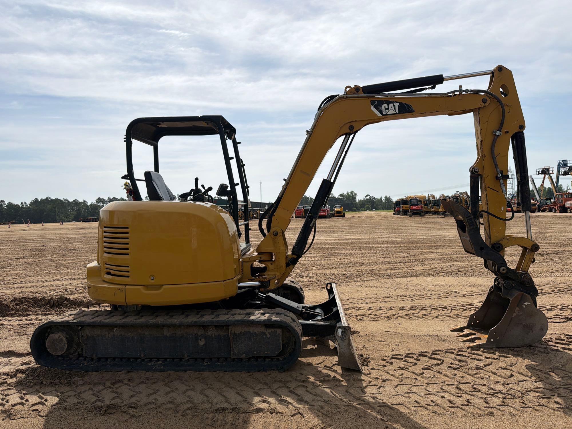 2016 Caterpillar 305E2CR