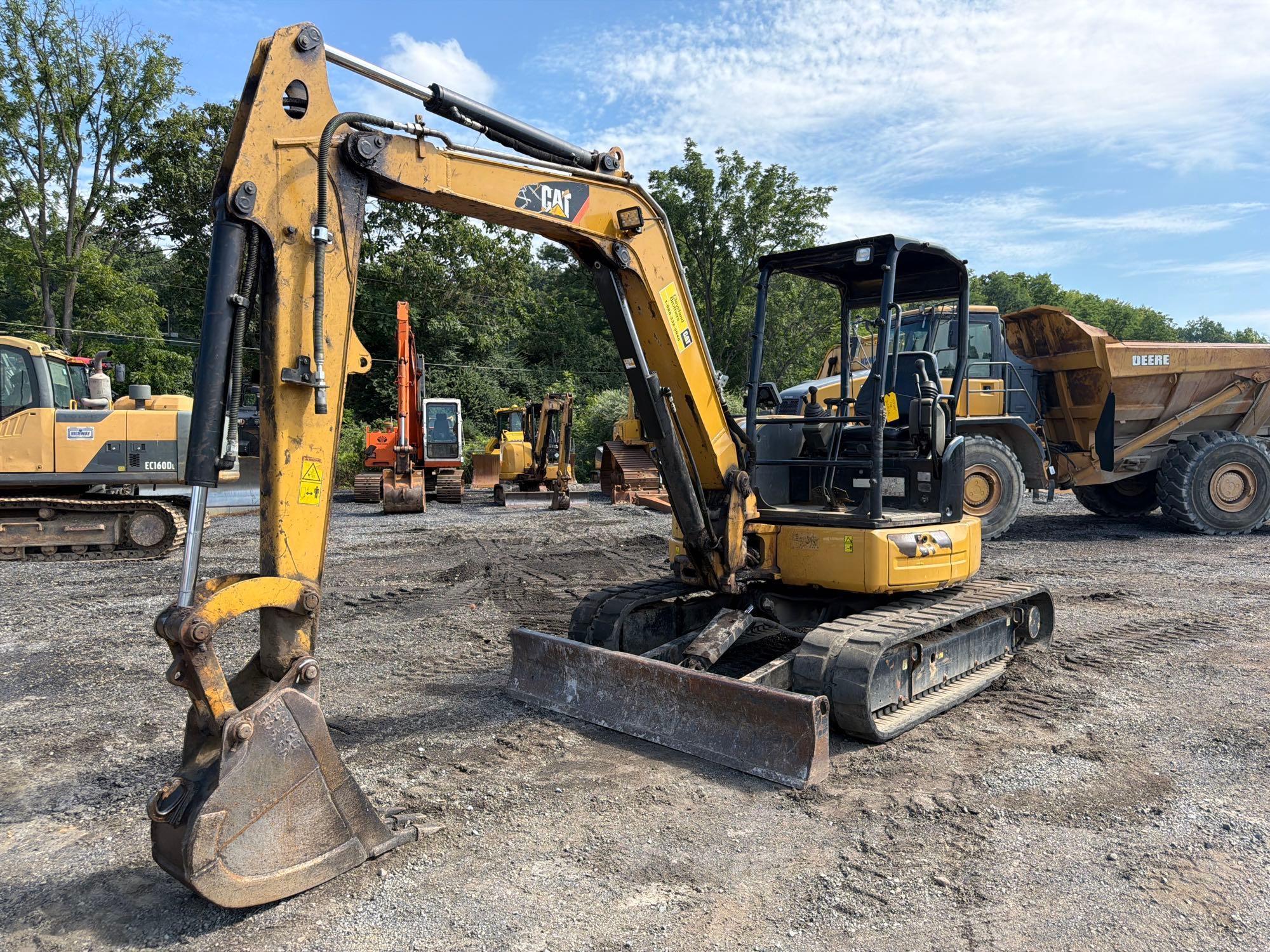 2015 Caterpillar 305E2CR