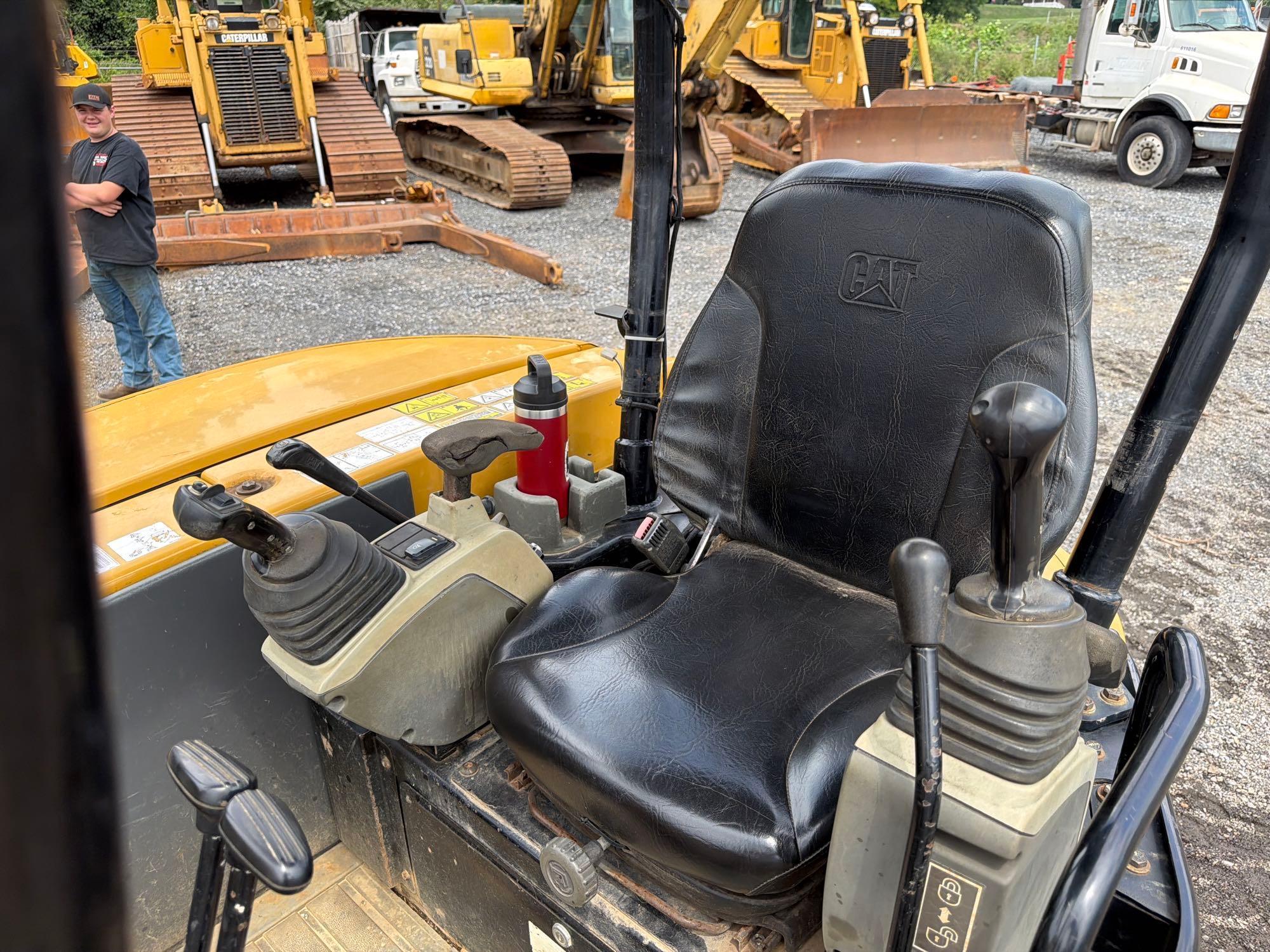 2015 Caterpillar 305E2CR