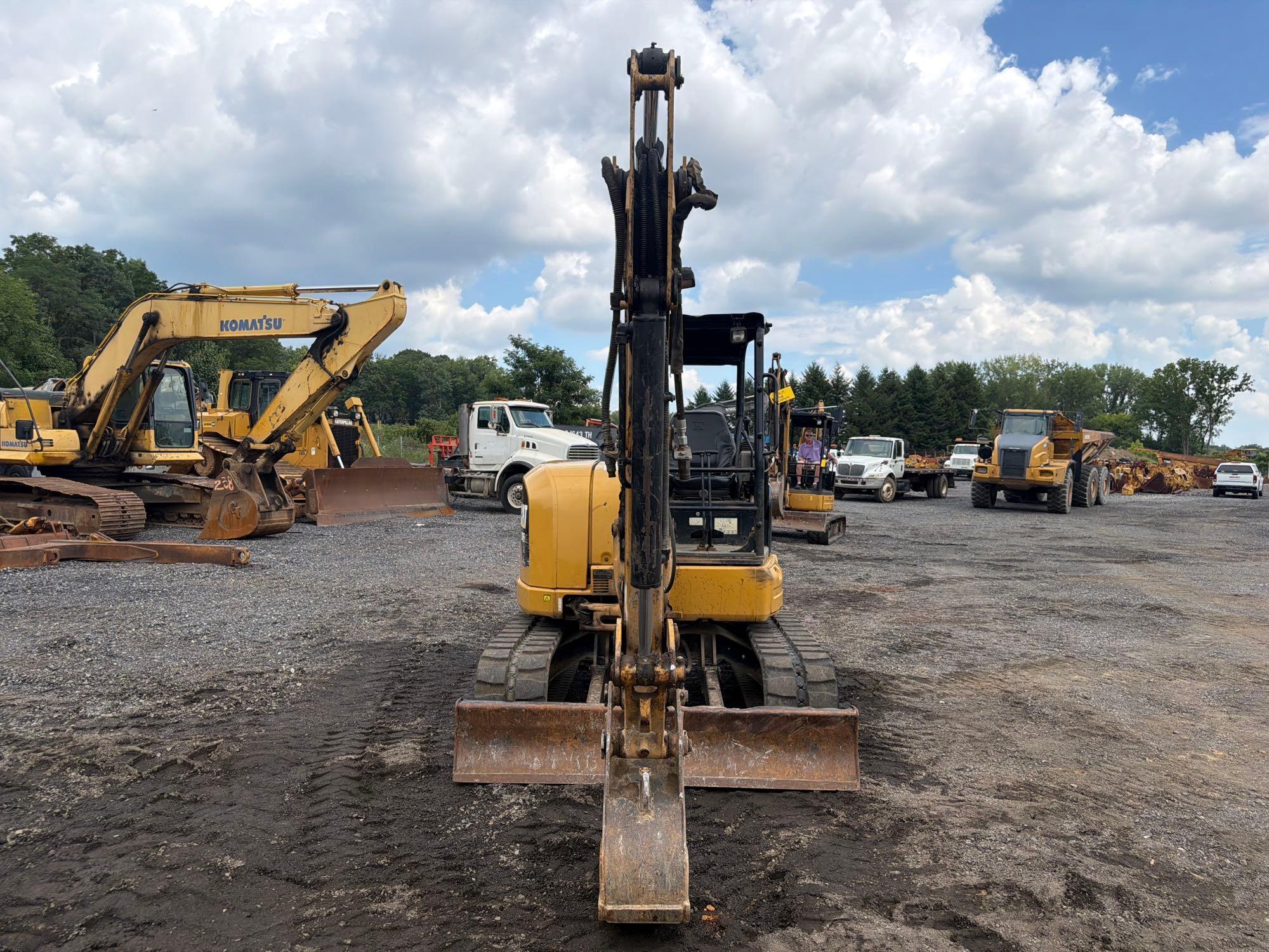 2015 Caterpillar 305E2CR