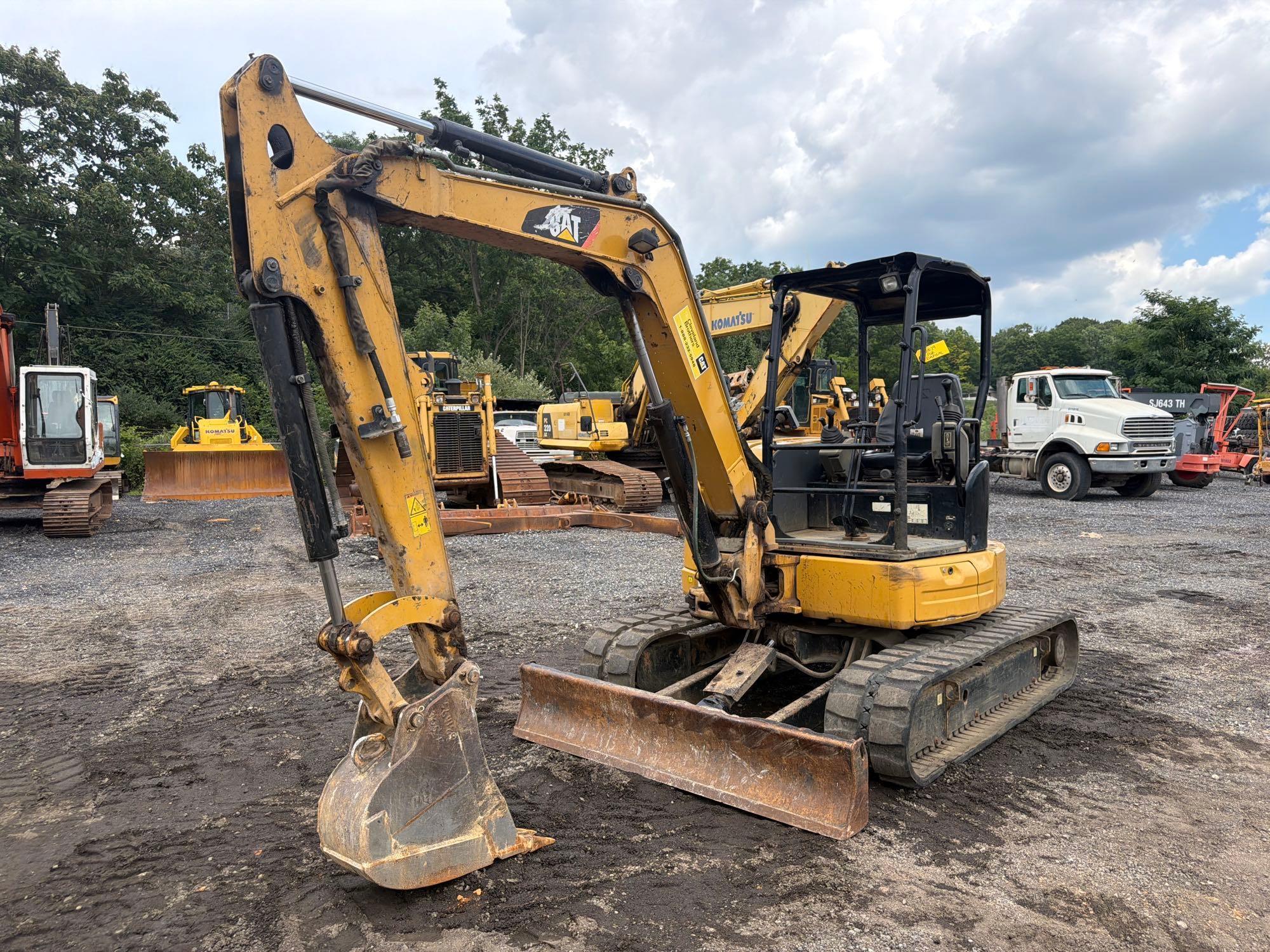 2015 Caterpillar 305E2CR