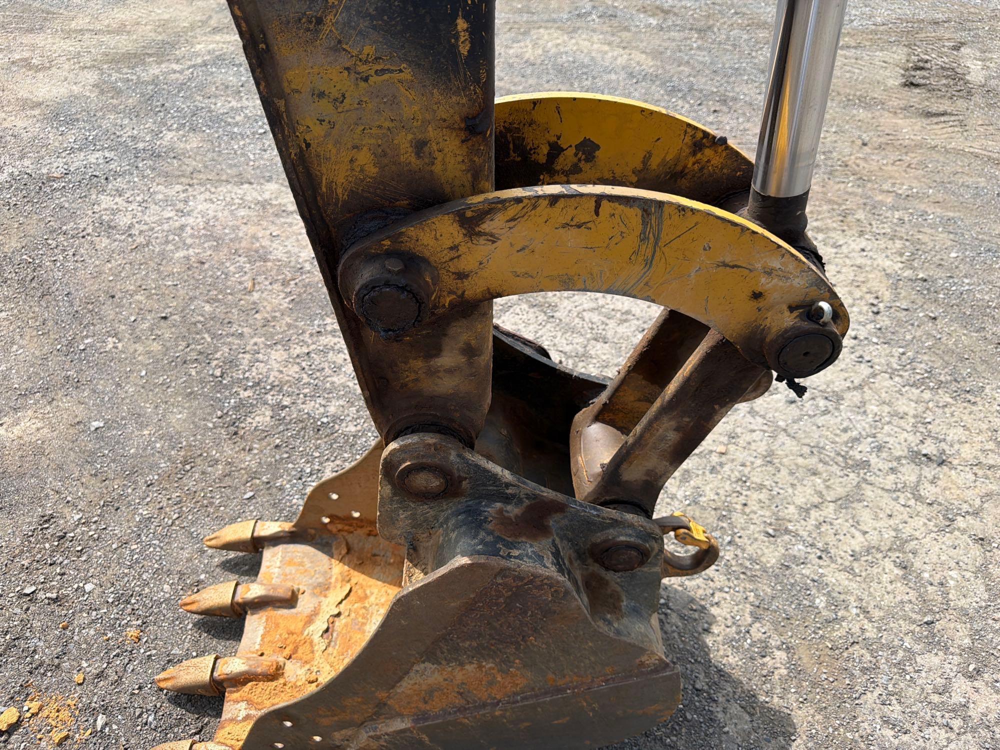 2014 Caterpillar 305.5ECR