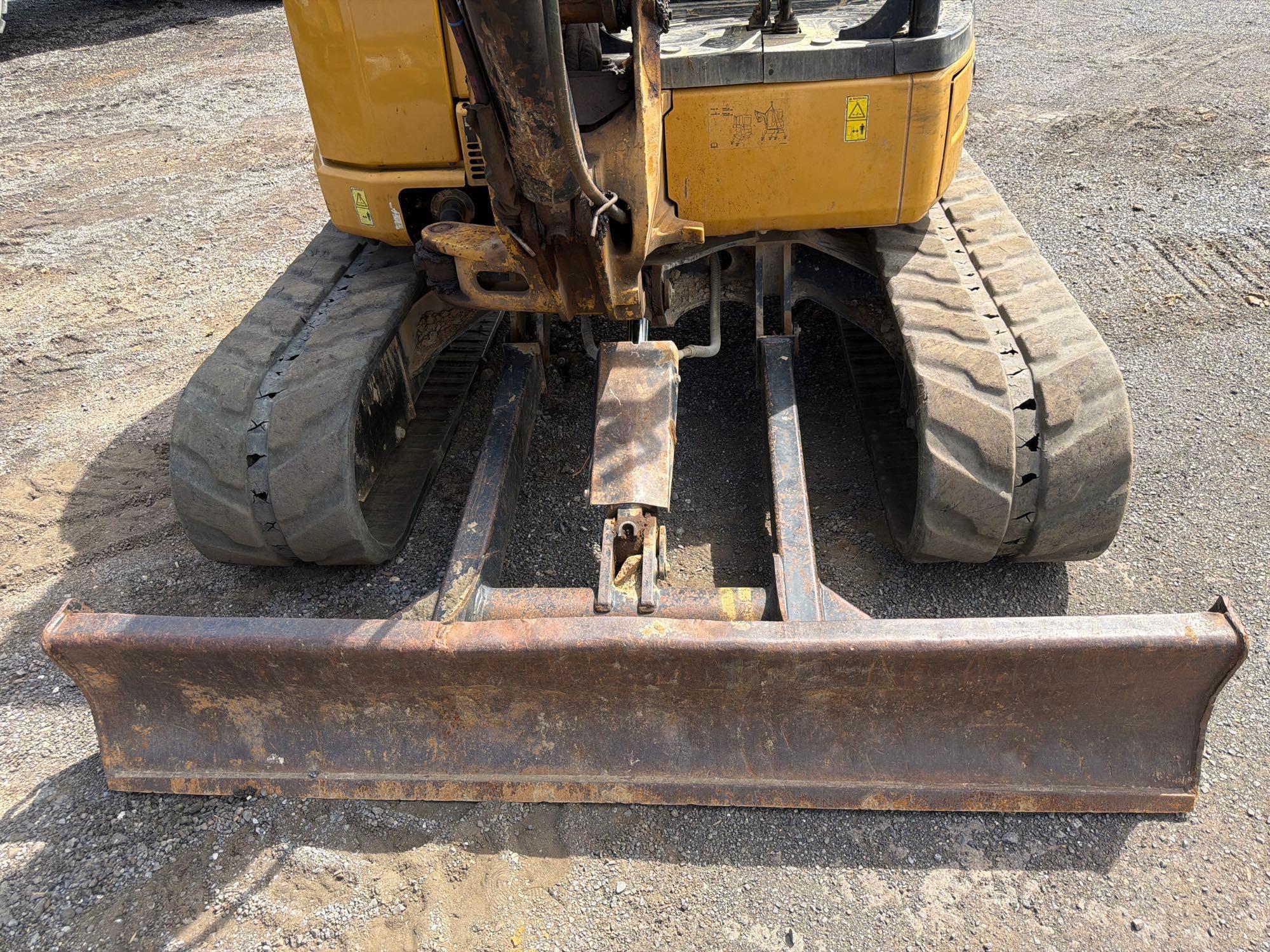 2014 Caterpillar 305.5ECR
