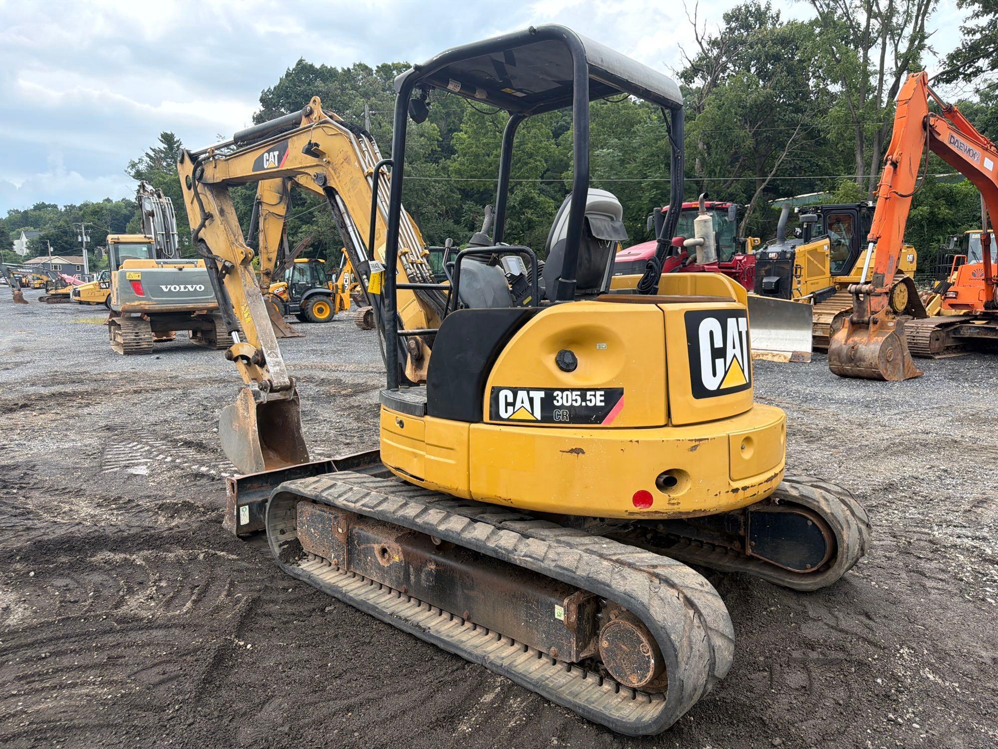 2014 Caterpillar 305.5ECR