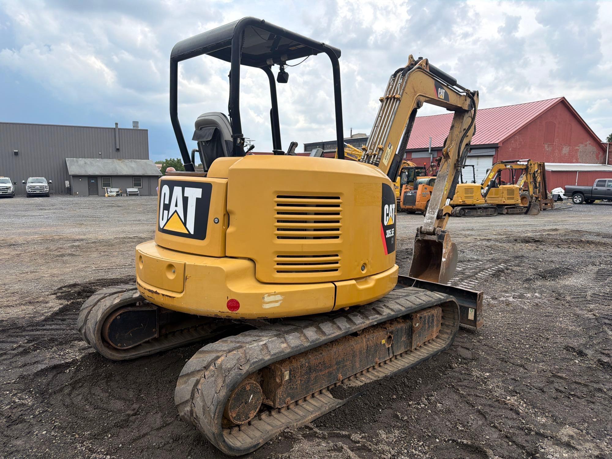 2014 Caterpillar 305.5ECR