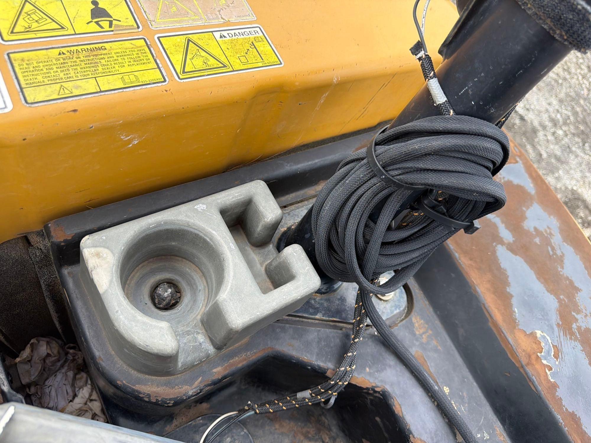 2014 Caterpillar 305.5ECR