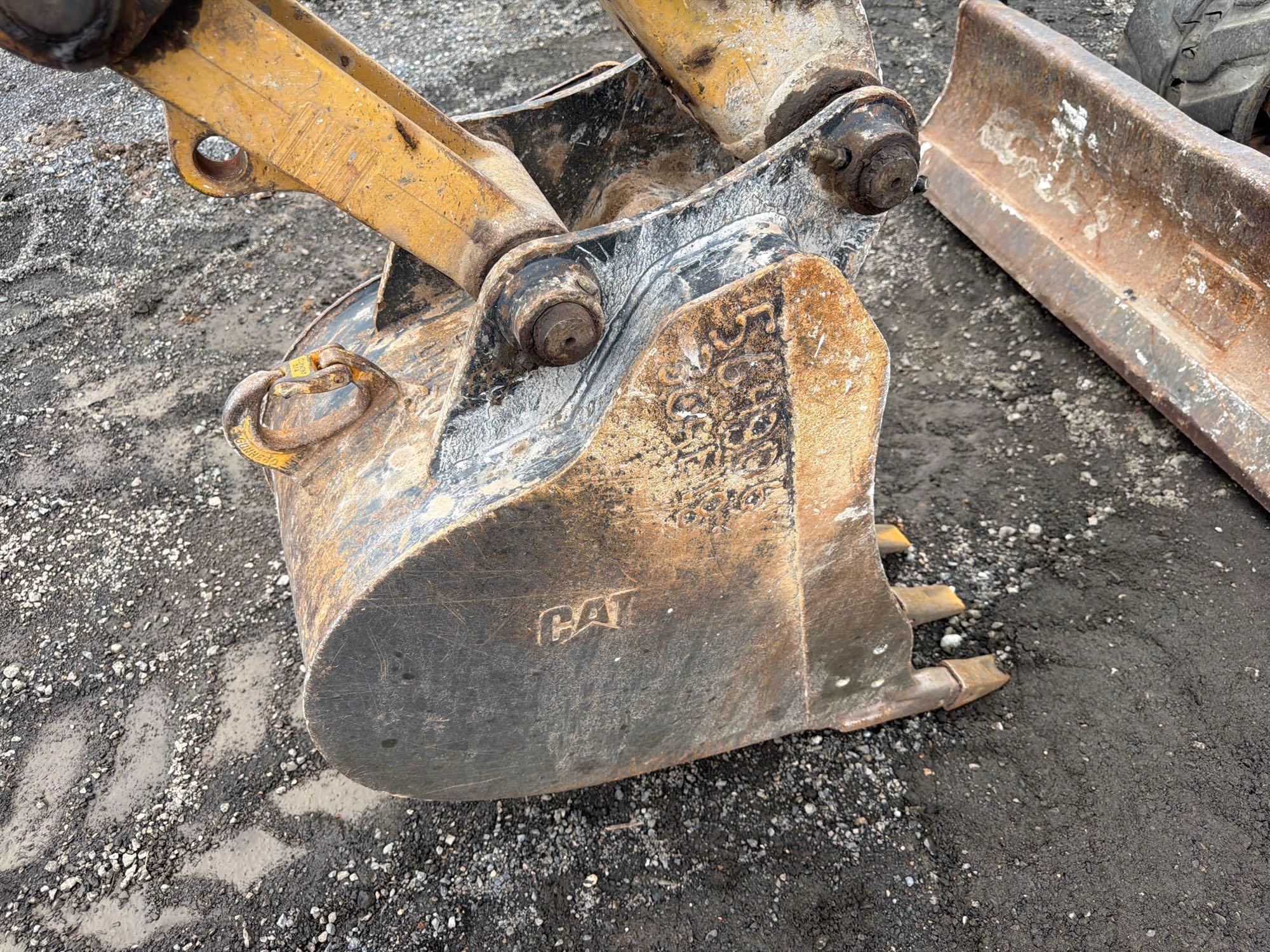 2014 Caterpillar 305.5ECR