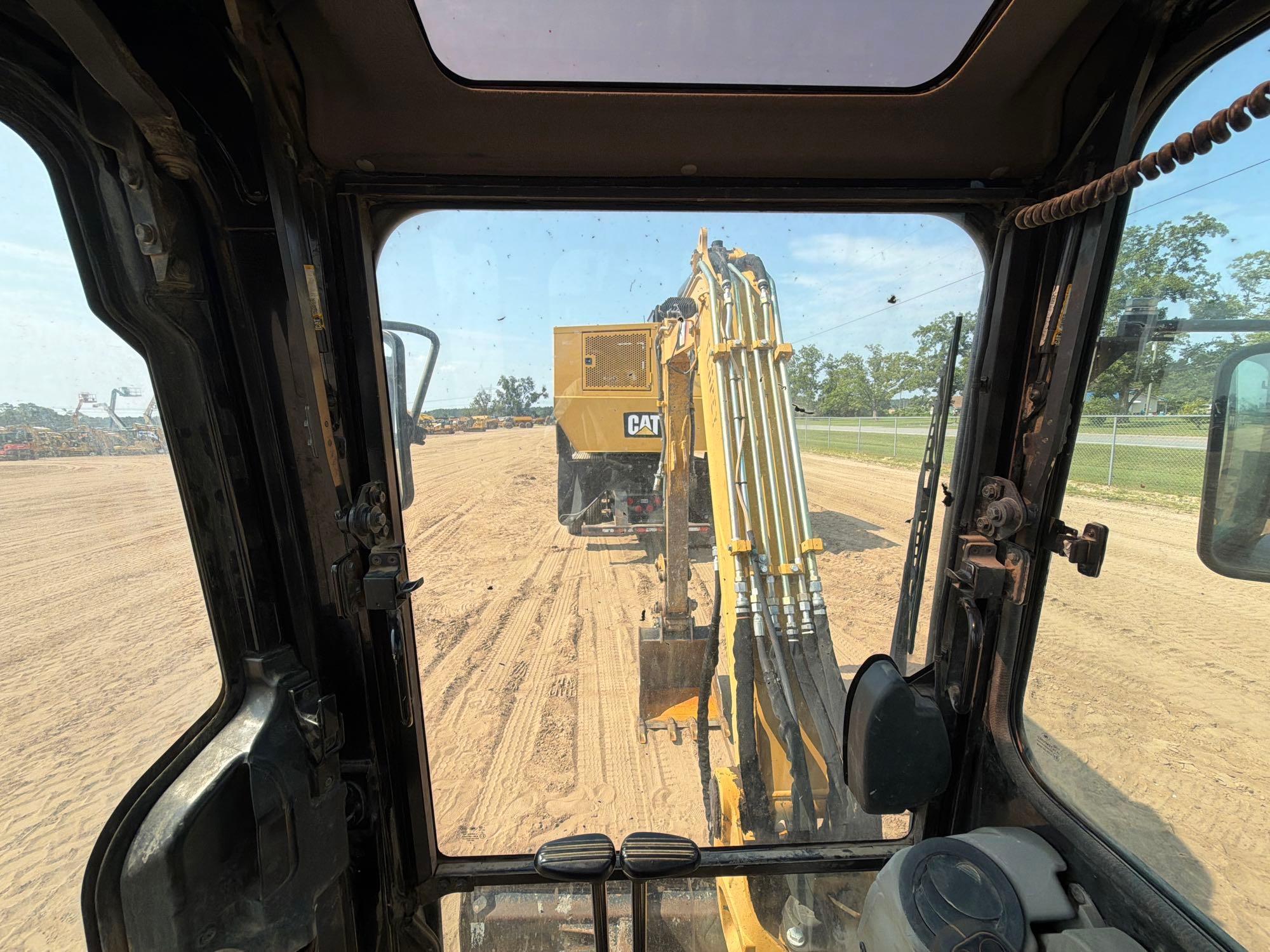 2012 Caterpillar 305D CR