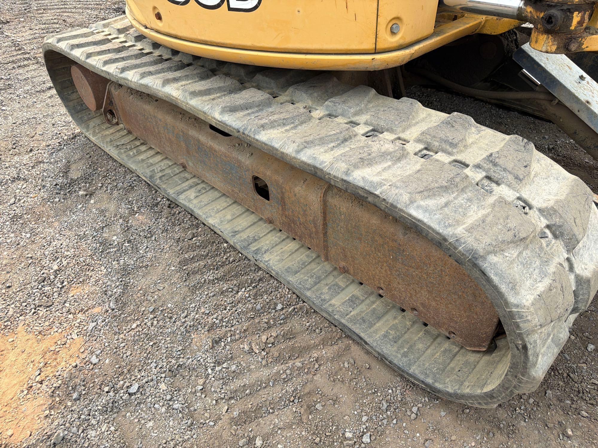 2005 John Deere 50D