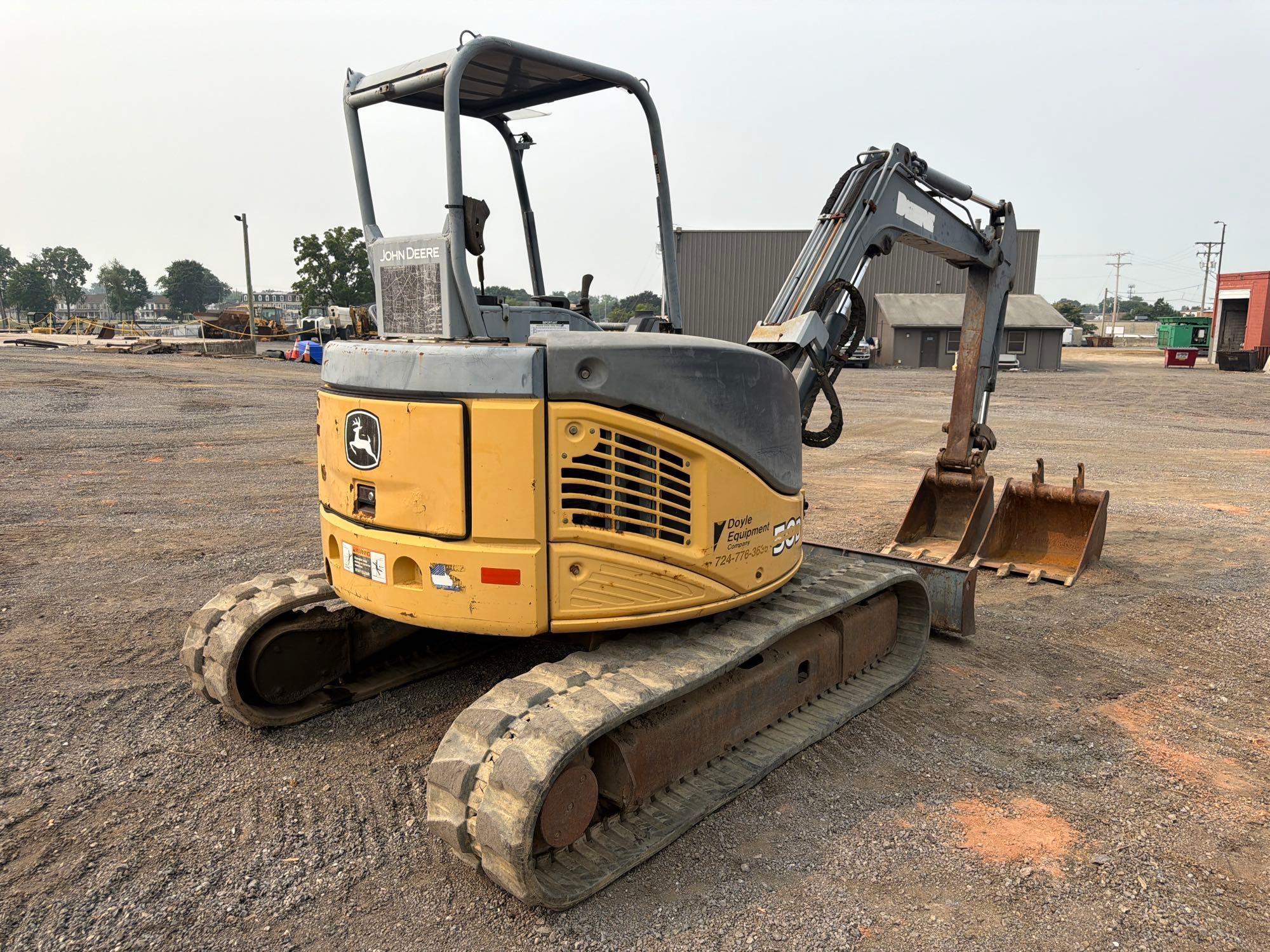 2005 John Deere 50D