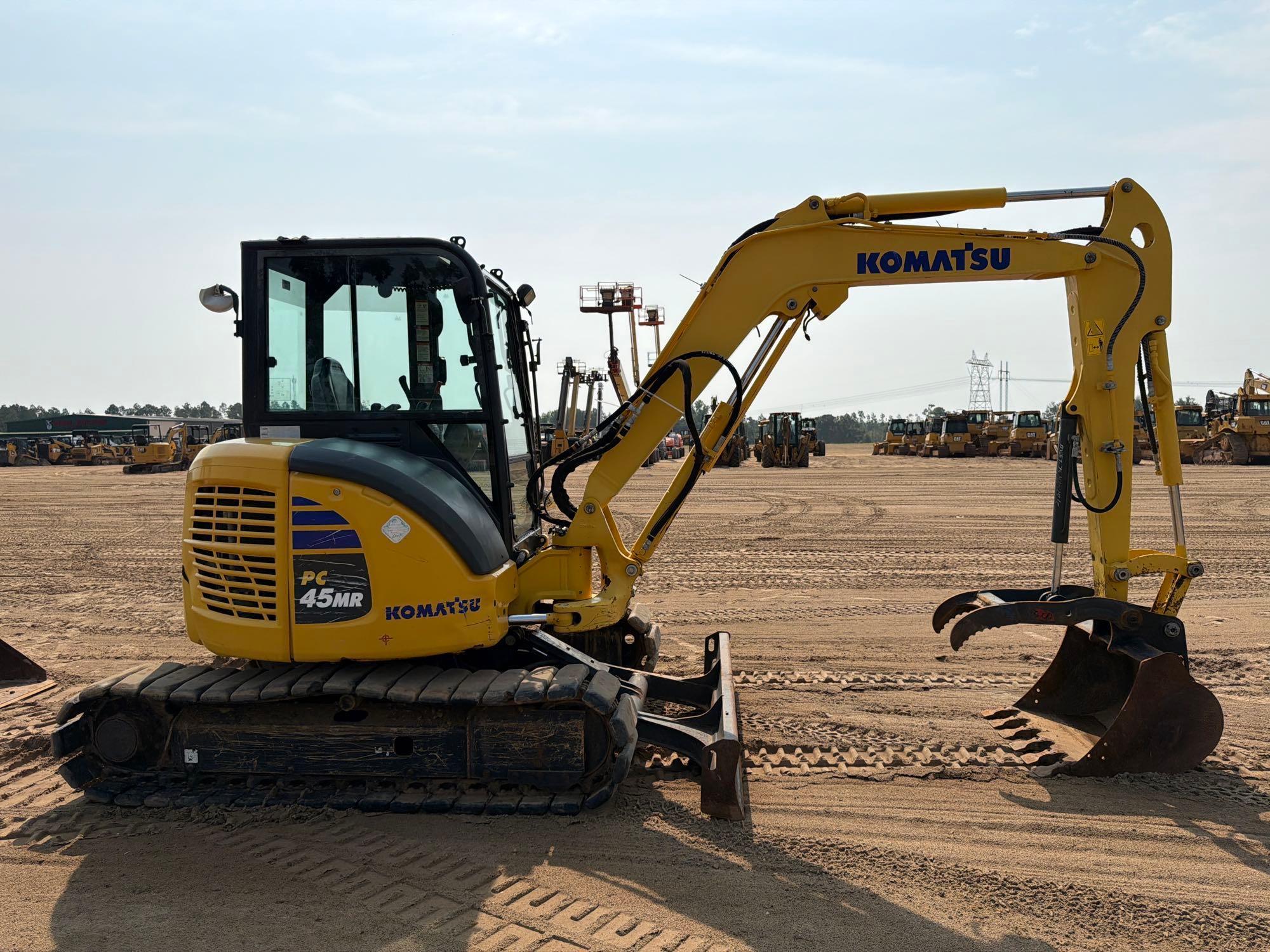 Komatsu PC45MR