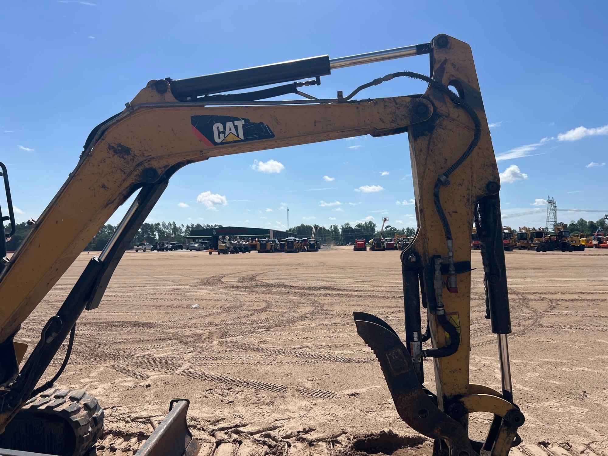 2019 Caterpillar 304E CR