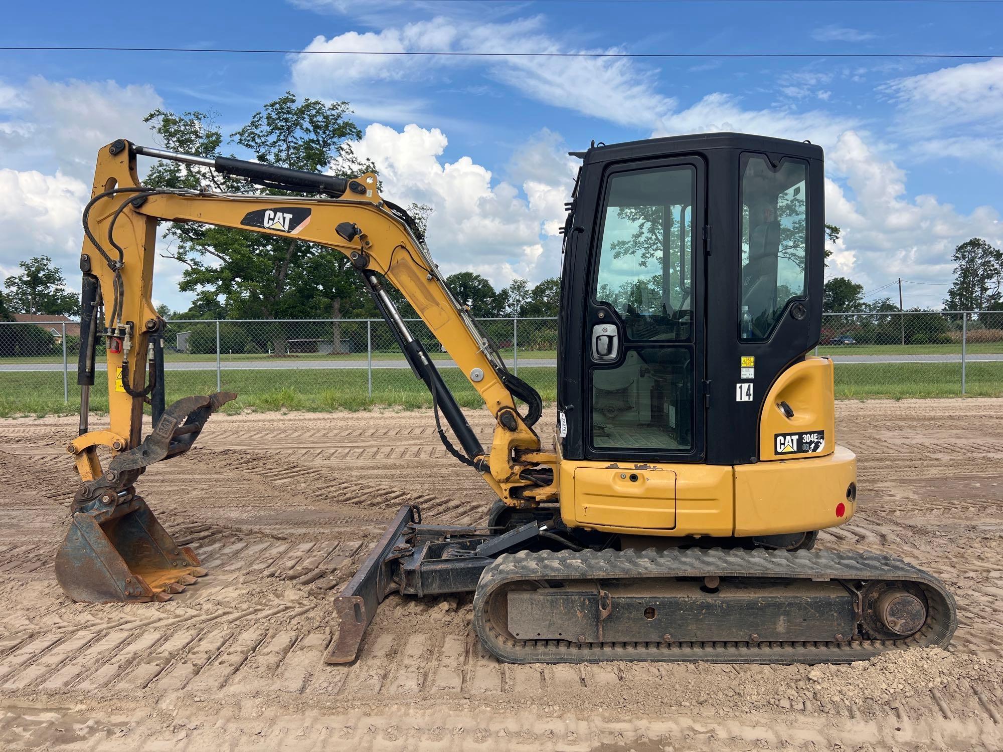 2015 Caterpillar 304E CR