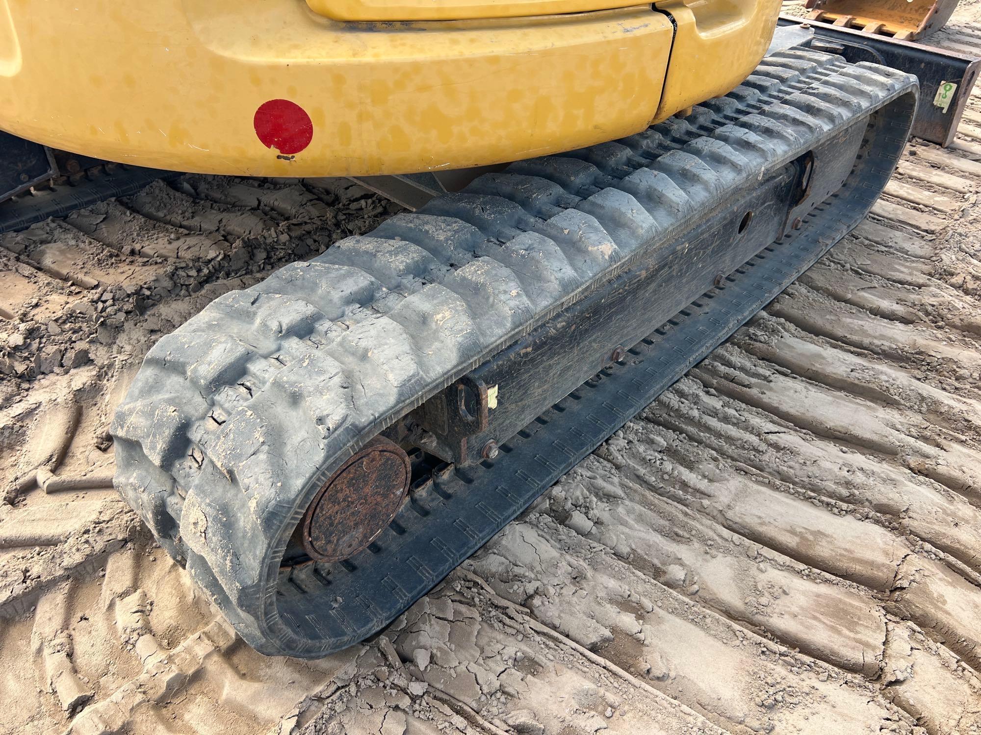 2015 Caterpillar 304E CR