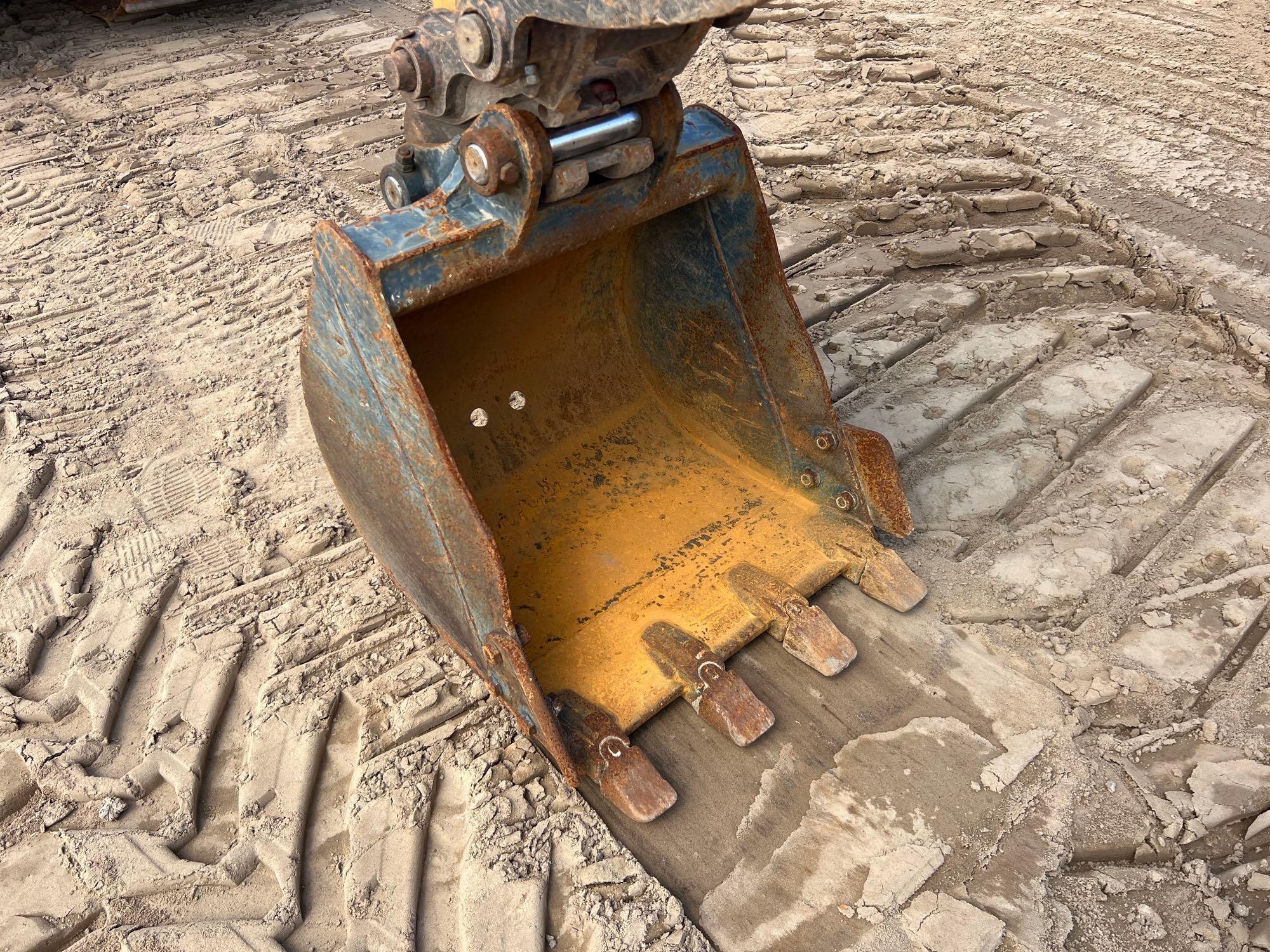 2015 Caterpillar 304E CR